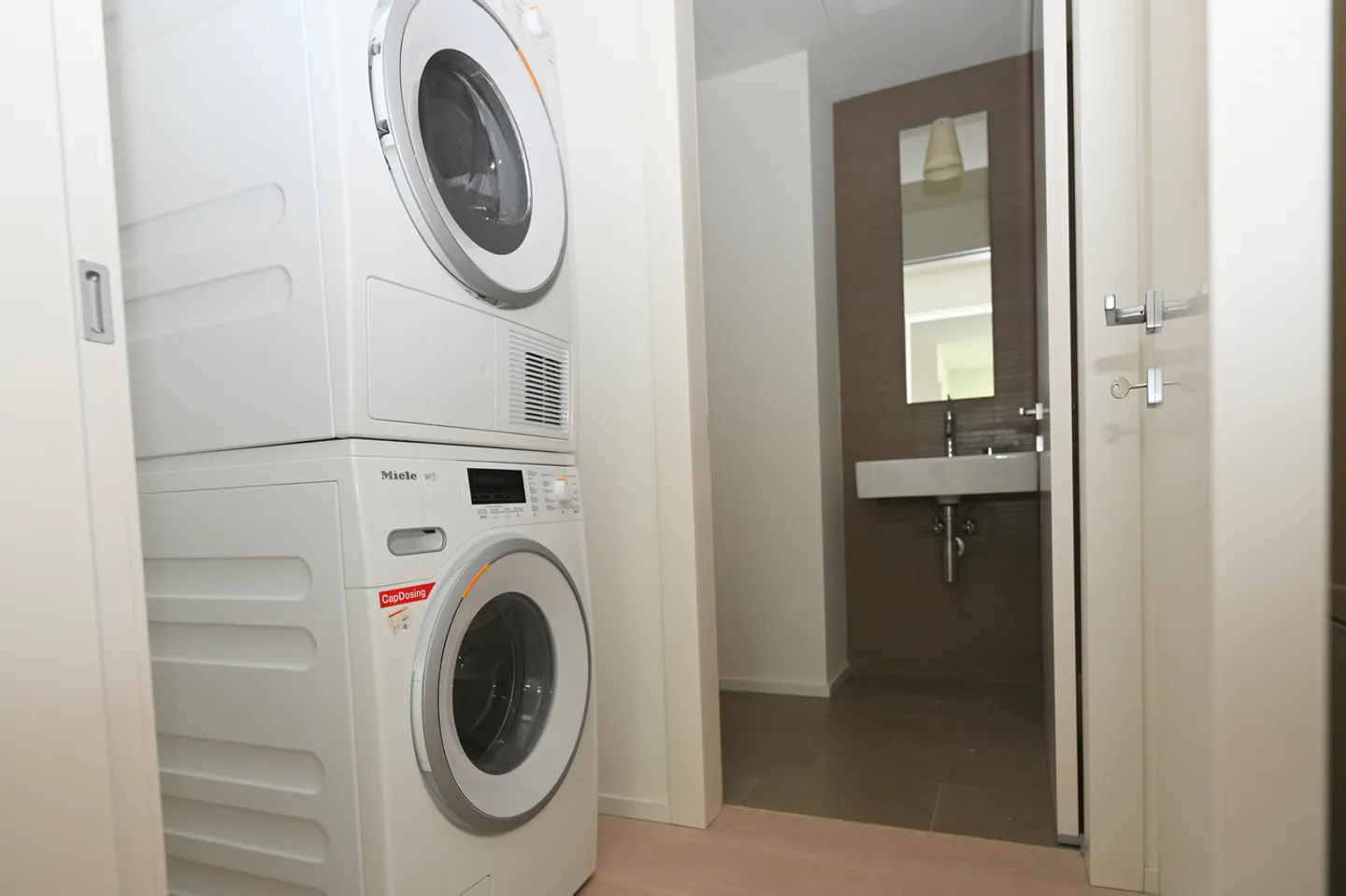 Modern Penthouse with Lake Lugano and Mountain View - Photo 16 of 16