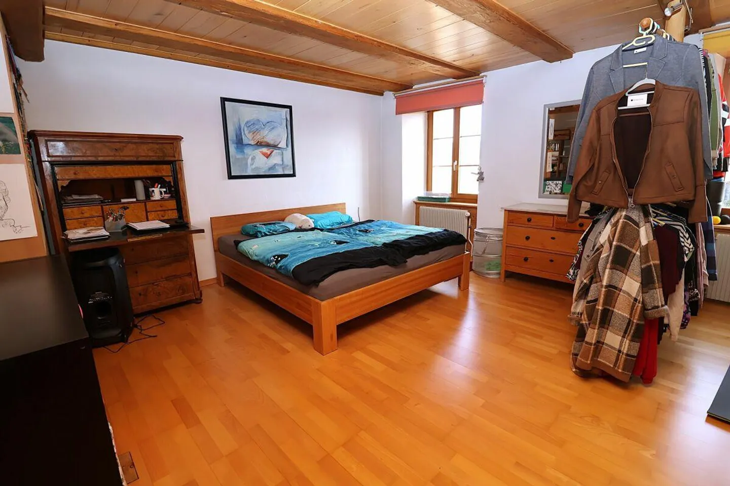 Casa versatile con 6 stanze e potenziale di espansione - Foto 7 di 13