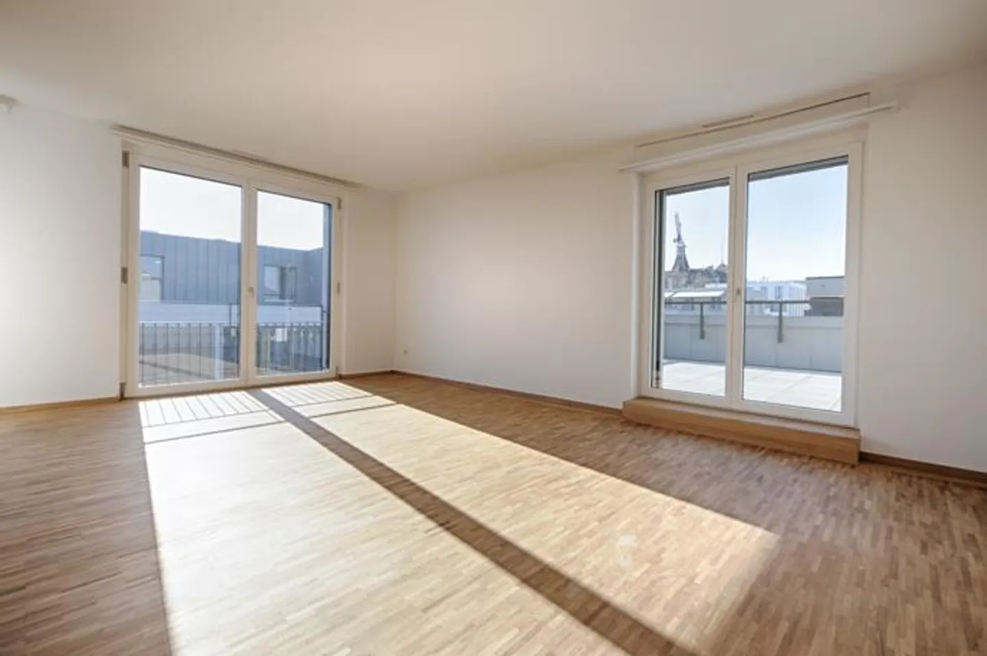 AFFITTARE SENZA CAUZIONE - Appartamento attico in posizione soleggiata - Foto 4 di 8