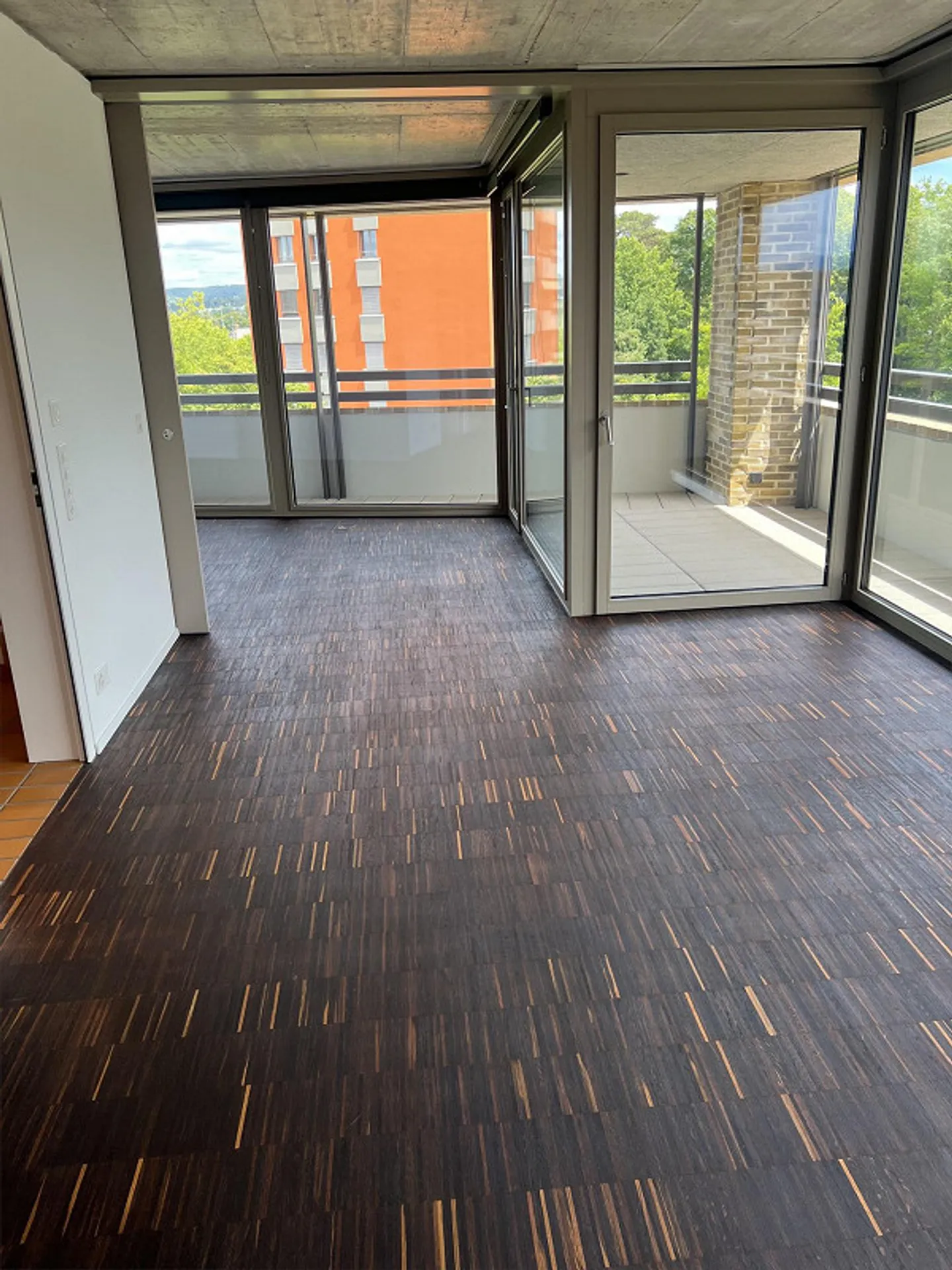 Helle Wohnung mit Balkon - Foto 7 von 9