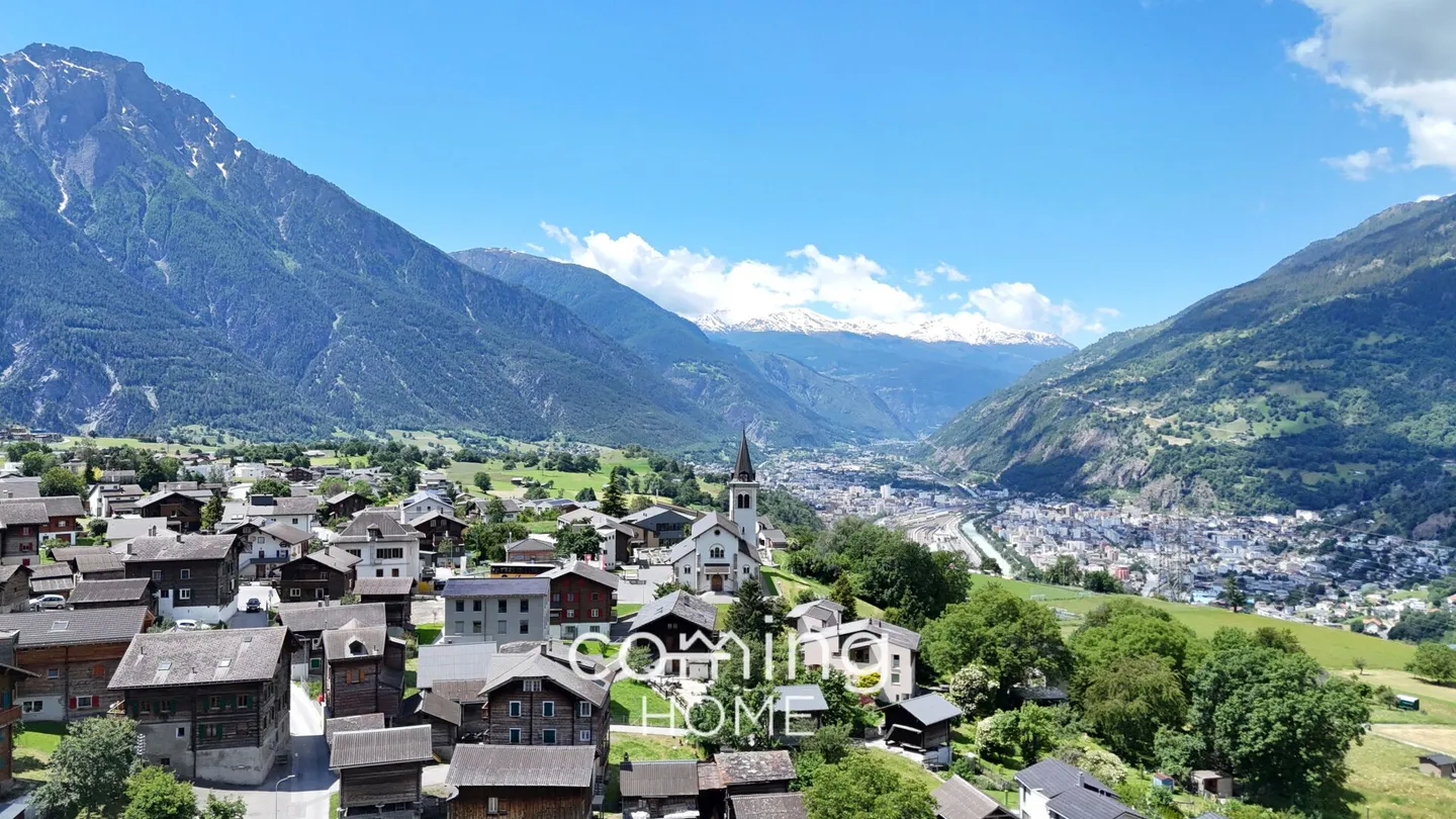 Chalet a Termen - con charme tradizionale, vista e grande potenziale di ristrutturazione - Foto 13 di 17