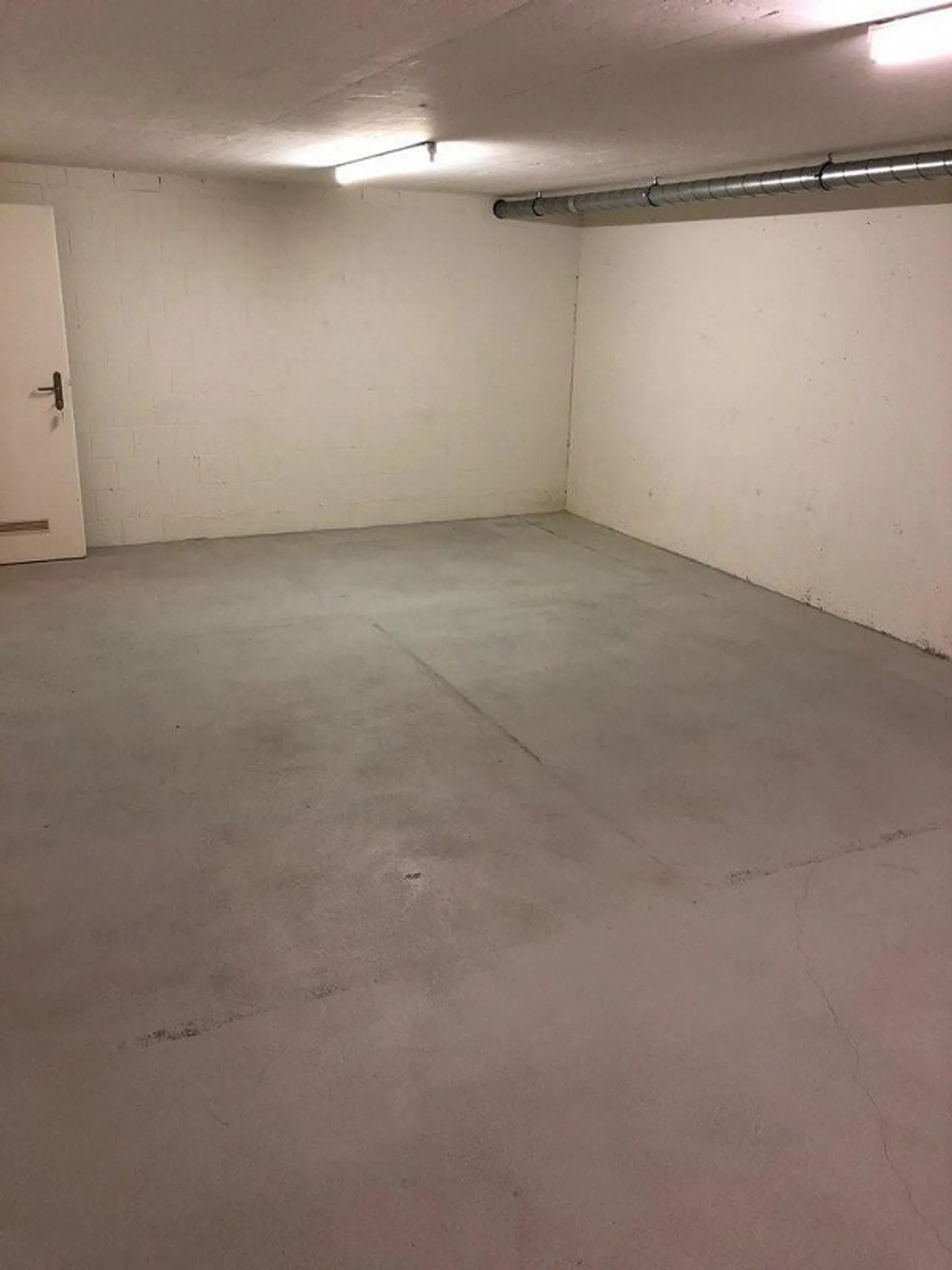 Salle de stockage / Salle de bricolage / Salle de loisirs à Aarau AG - Photo 3 sur 4