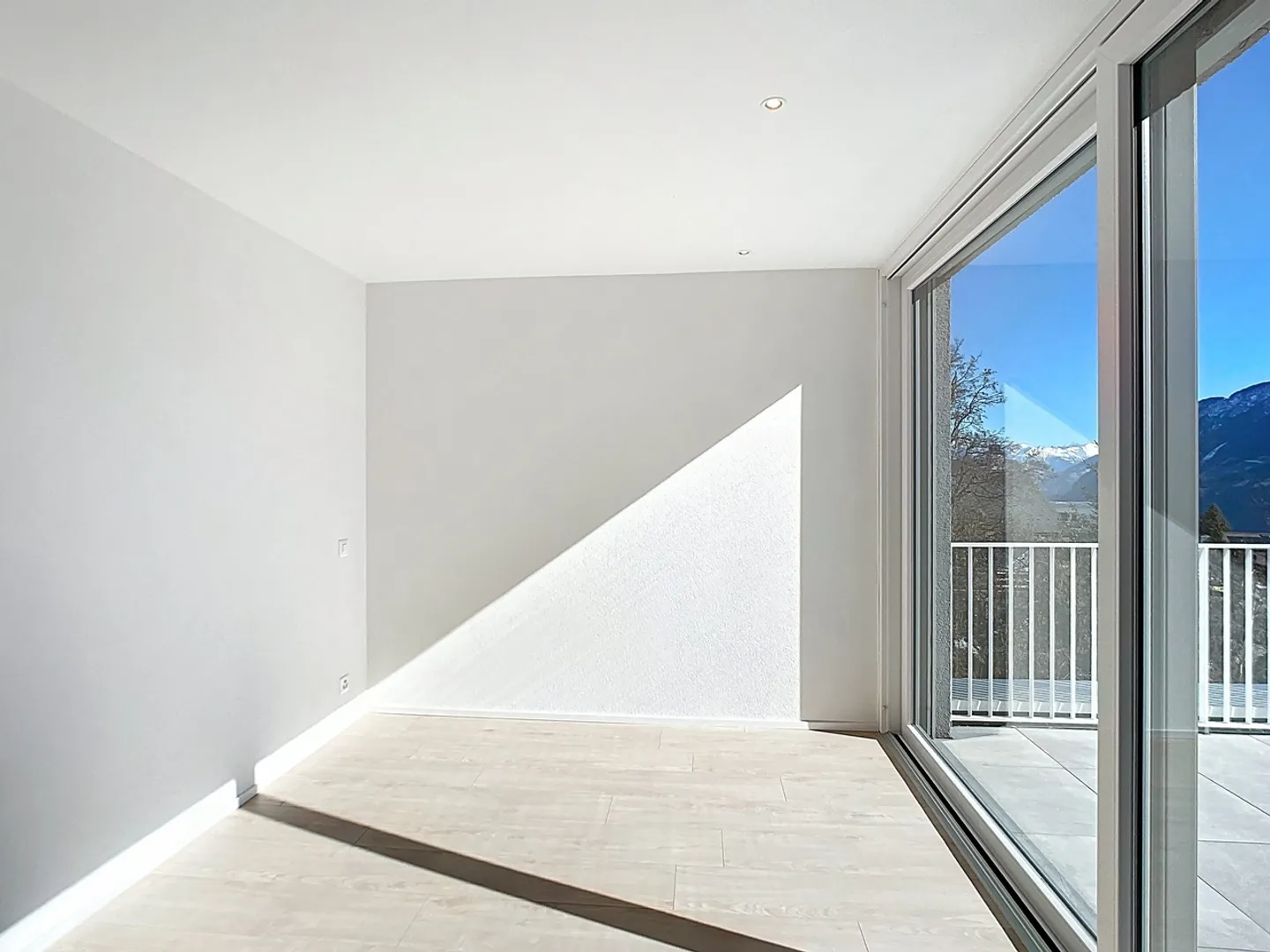 Attic News between Sky and Mountains - Photo 13 of 18