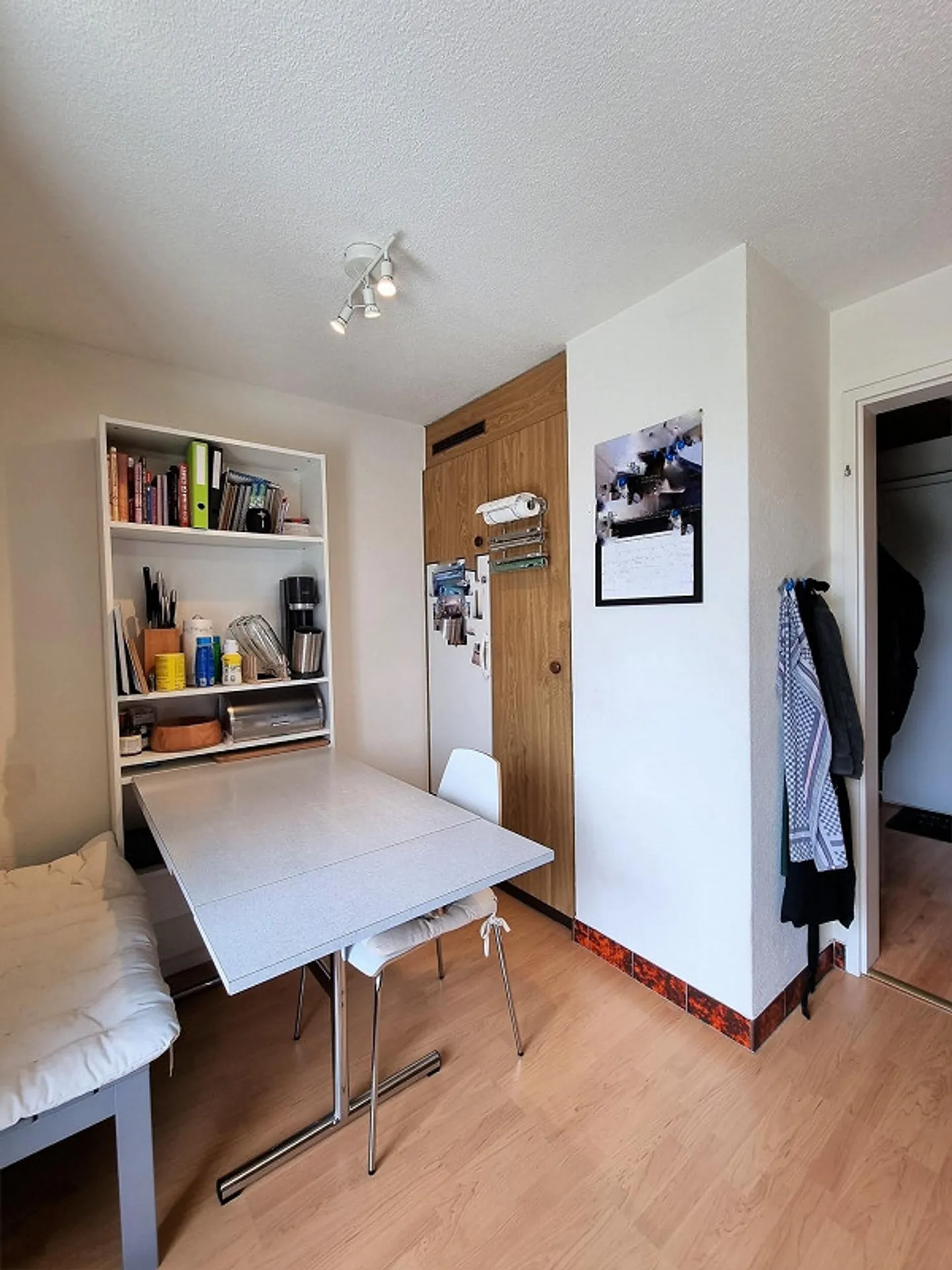 Heimelige 3.5-Zimmerwohnung mit Balkon an ruhiger Lage - Foto 5 von 14