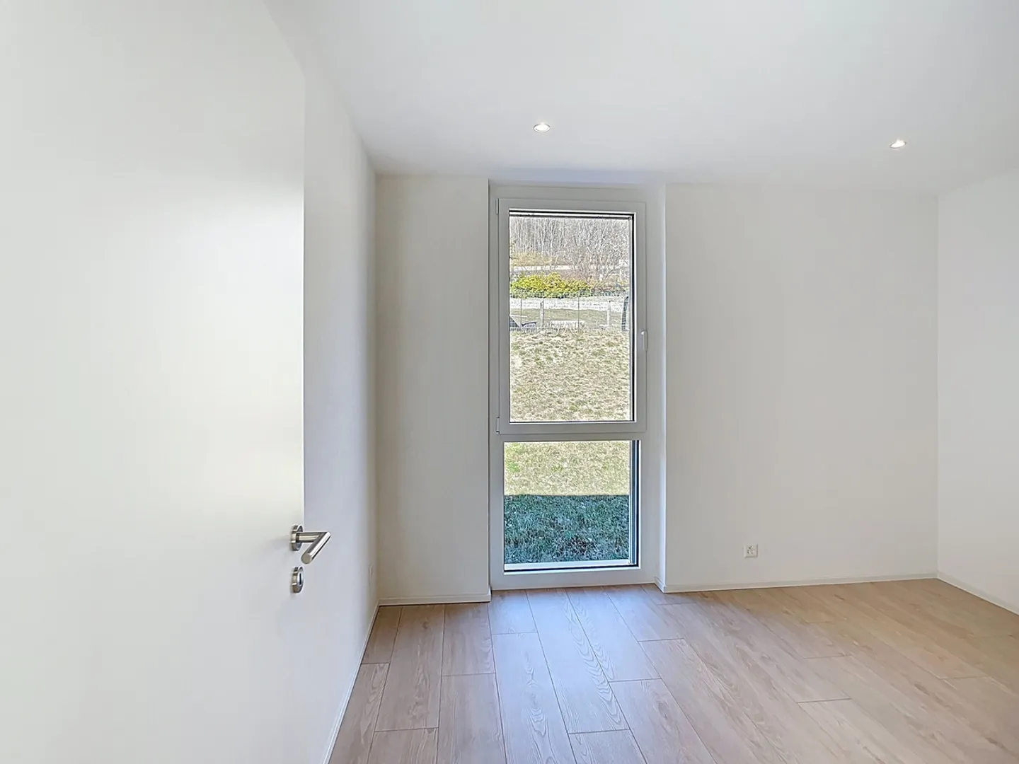 Attic News between Sky and Mountains - Photo 17 of 18