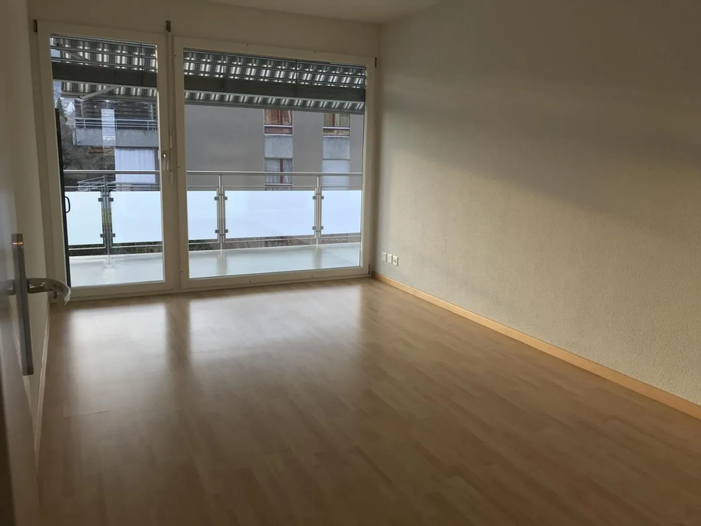 Helle und geräumige 4.5-Zimmer-Wohnung mit Balkon und Abendsonne - Foto 6 von 7