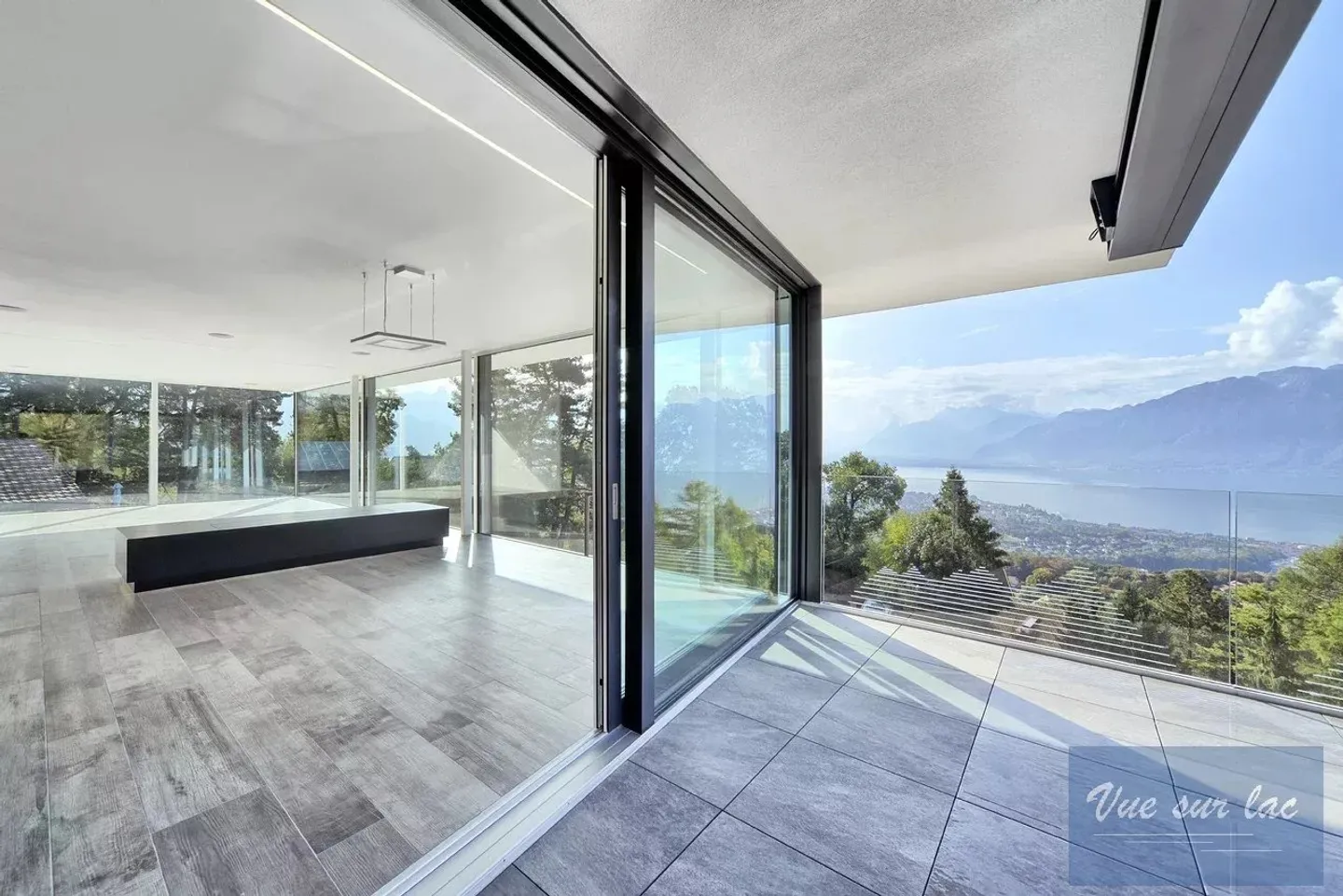 7-Zimmer-Haus - Foto 1 von 13