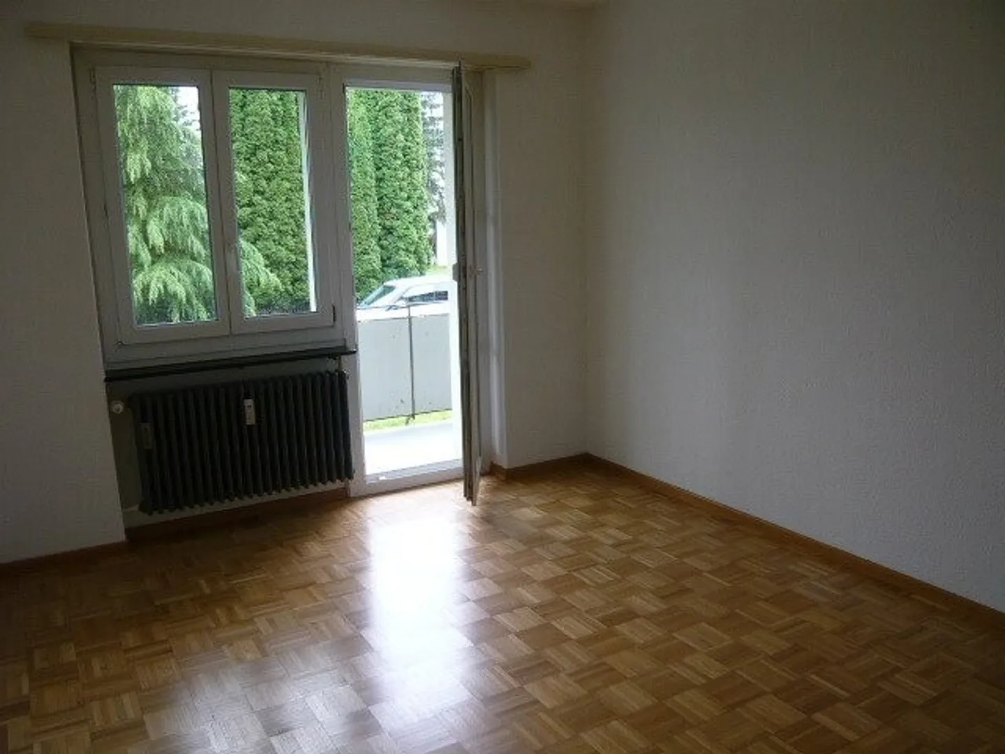 Bel appartement dans le vert - Photo 2 sur 7
