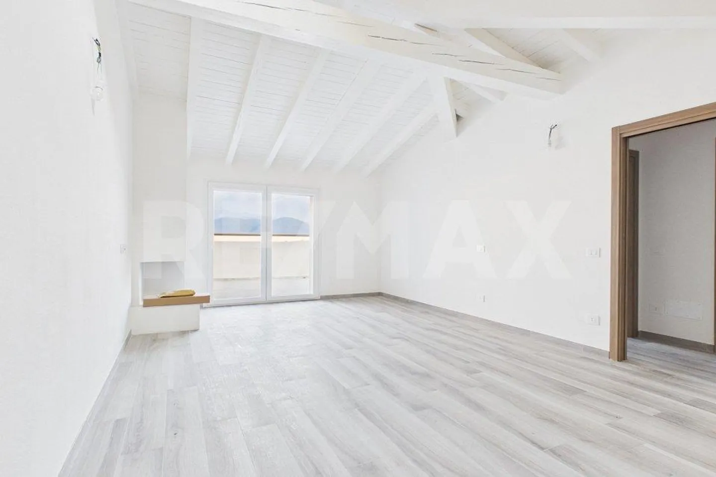 Appartamento Lake View Residence - Foto 3 di 13