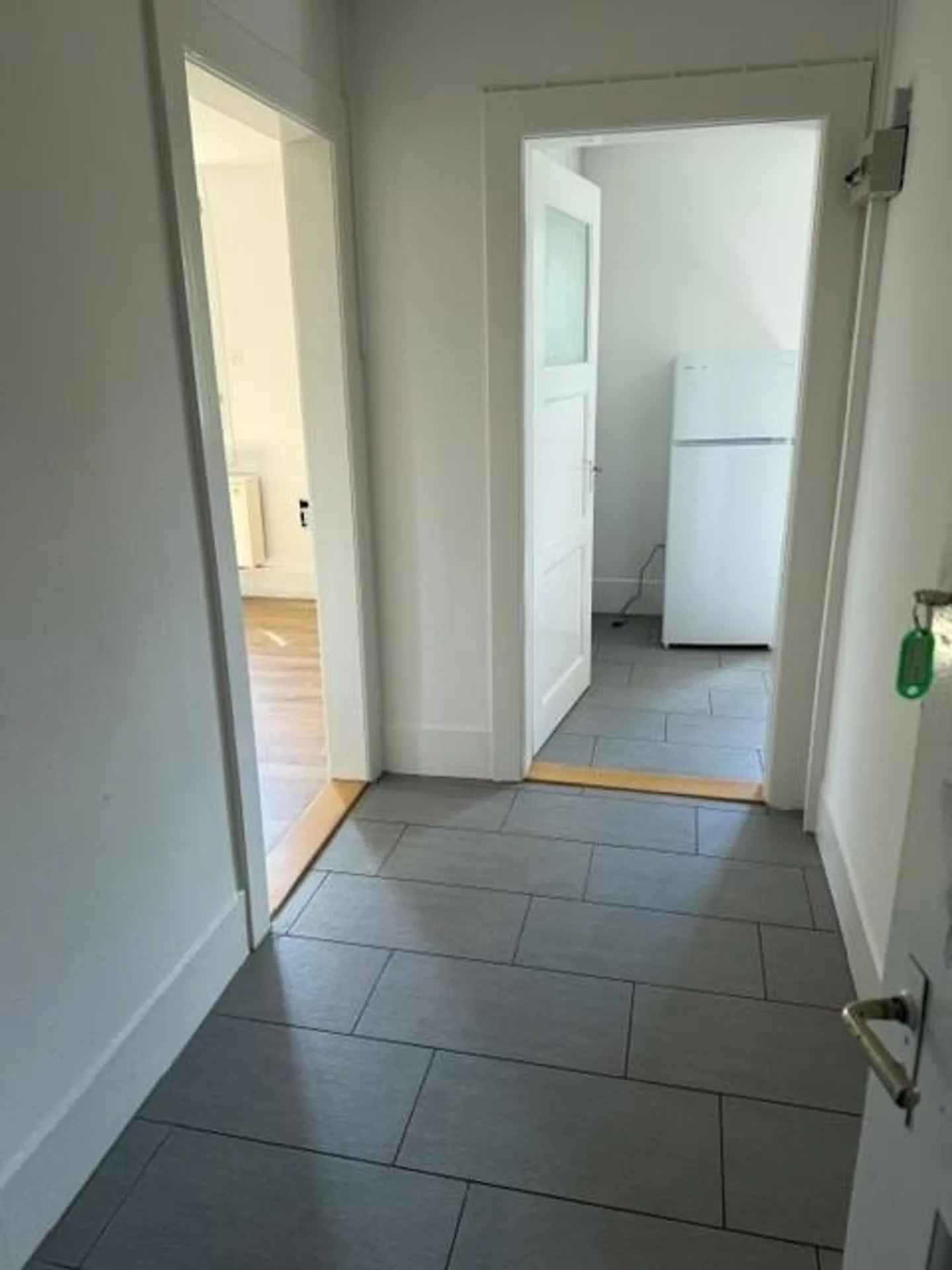 Appartamento di 2,5 stanze in un vecchio edificio a Bümpliz - Foto 7 di 11