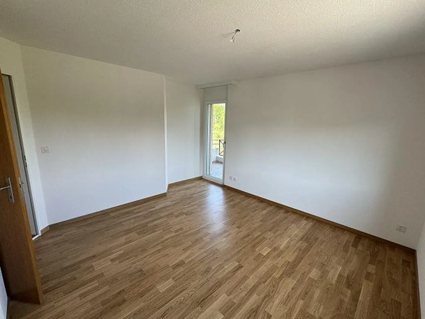 Appartement 3.5 pièces confortable et lumineux - Photo 6 sur 11