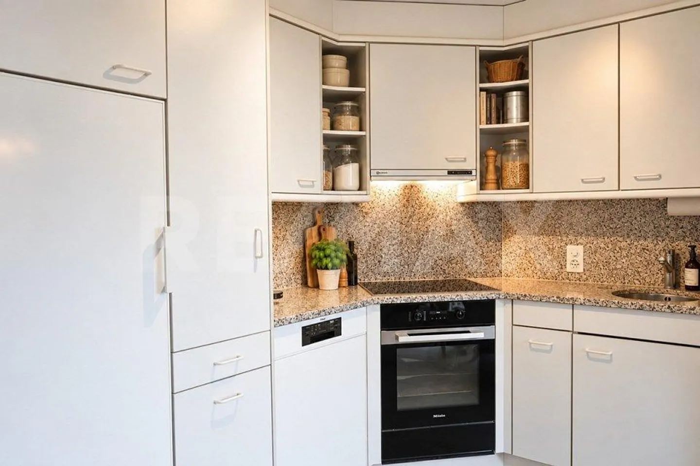 Incantevole casa angolare di 5,5 stanze a Breitenbach - Foto 6 di 13