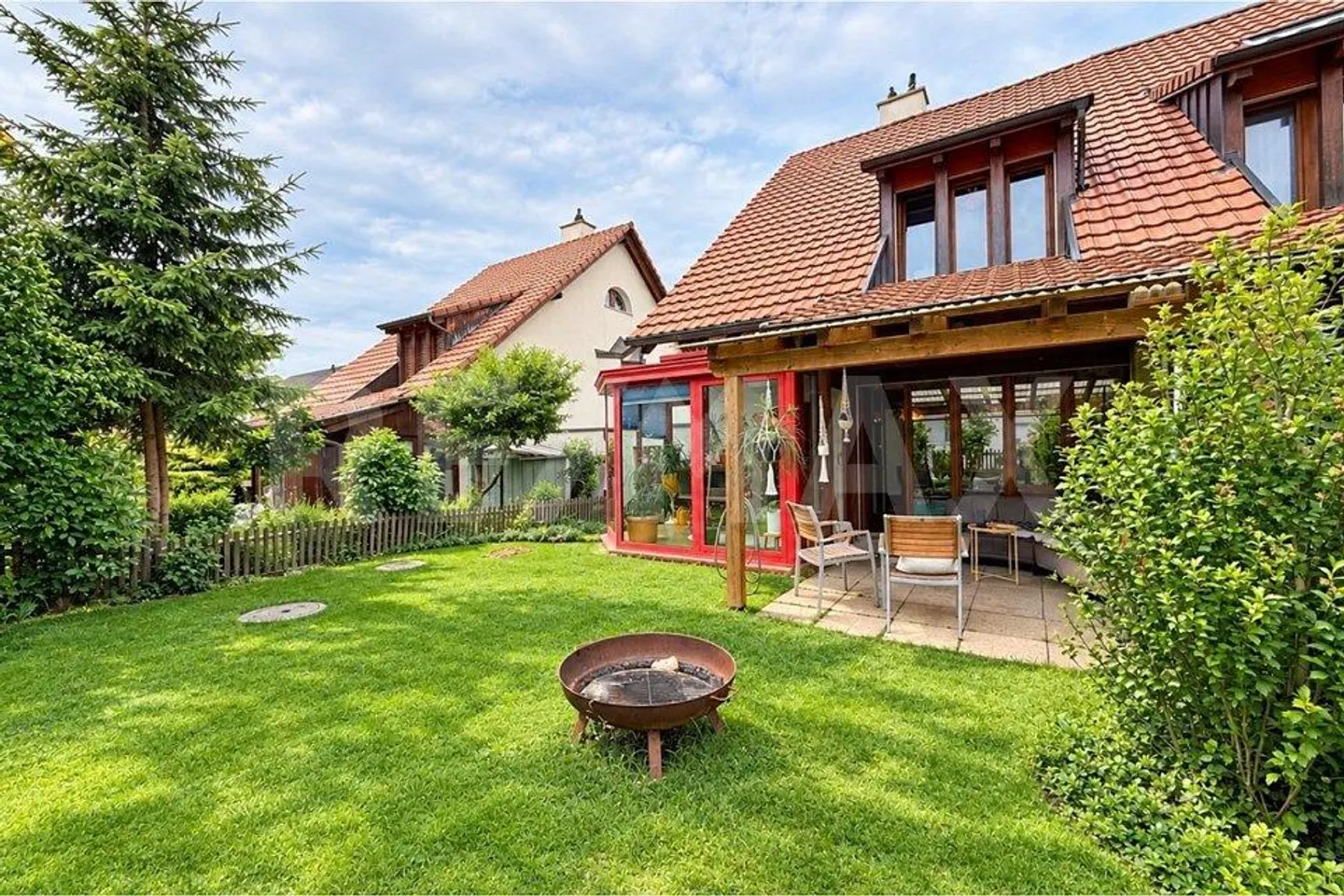 Incantevole casa angolare di 5,5 stanze a Breitenbach - Foto 8 di 13