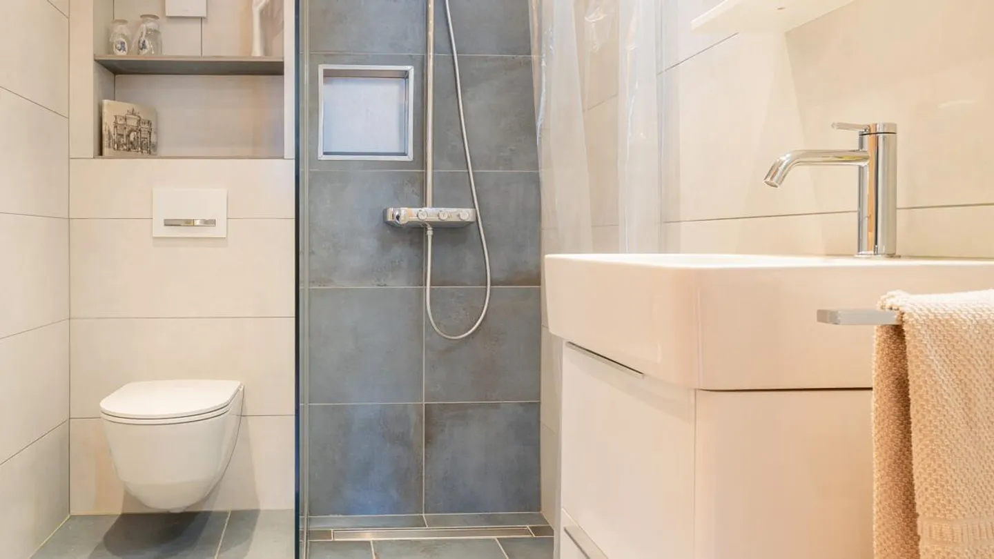 Plenty of Living Space, Sun, and View in Blitzingen - Photo 14 of 16