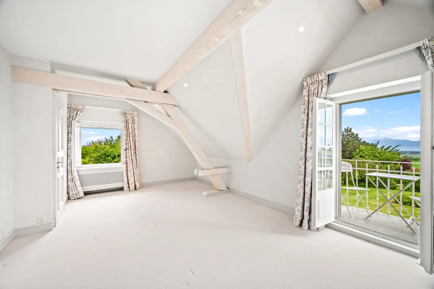 Propriété magnifique avec piscine et vue sur le lac, Apples - Photo 9 sur 15