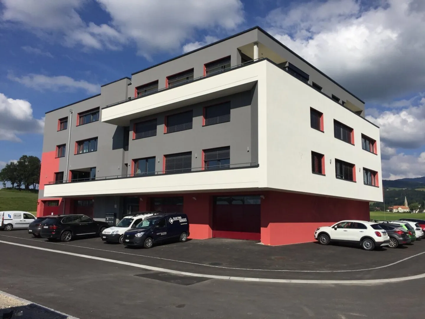 Bürofläche in Rossens - Foto 1 von 3