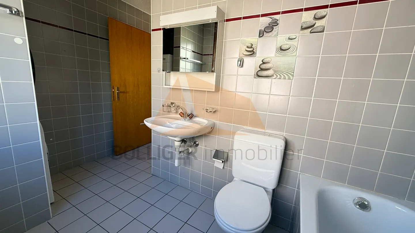 IN VENDITA Appartamento 4.5 locali in PPE con balcone - Foto 9 di 13