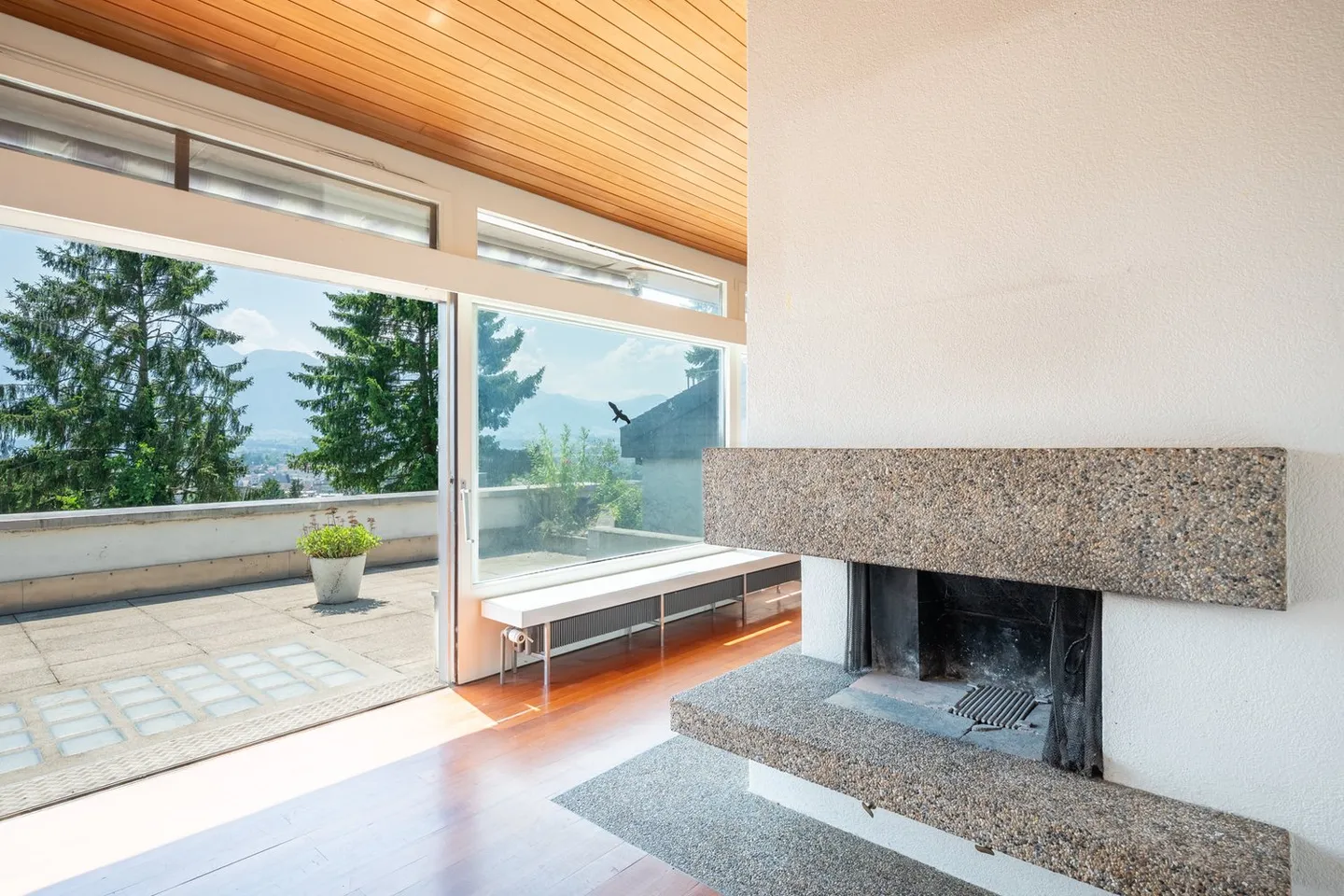 Einfamilienhaus mit grosser Einliegerwohnung am Brändlisberg - Foto 11 di 38