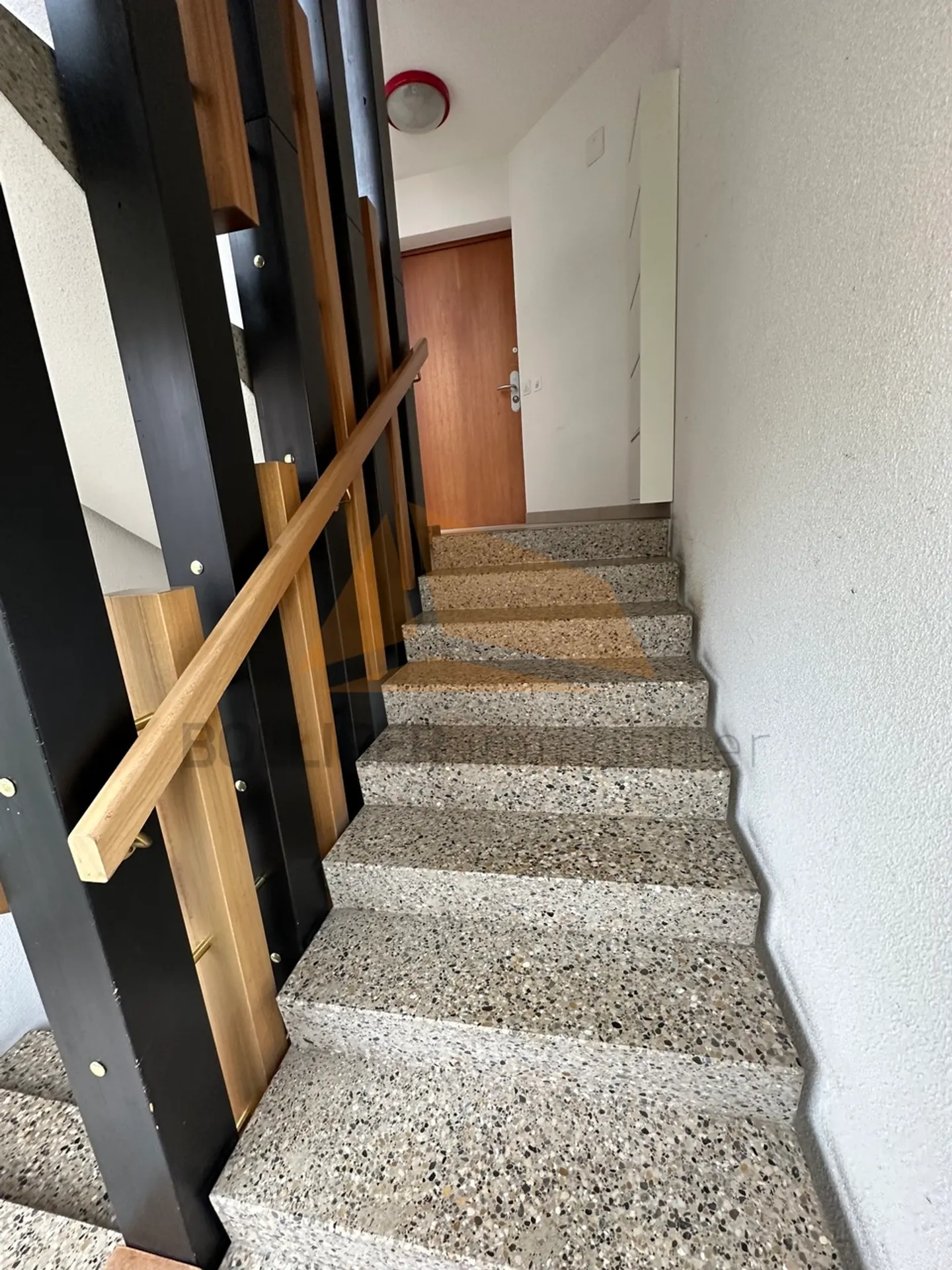 IN VENDITA Appartamento 4.5 locali in PPE con balcone - Foto 4 di 13