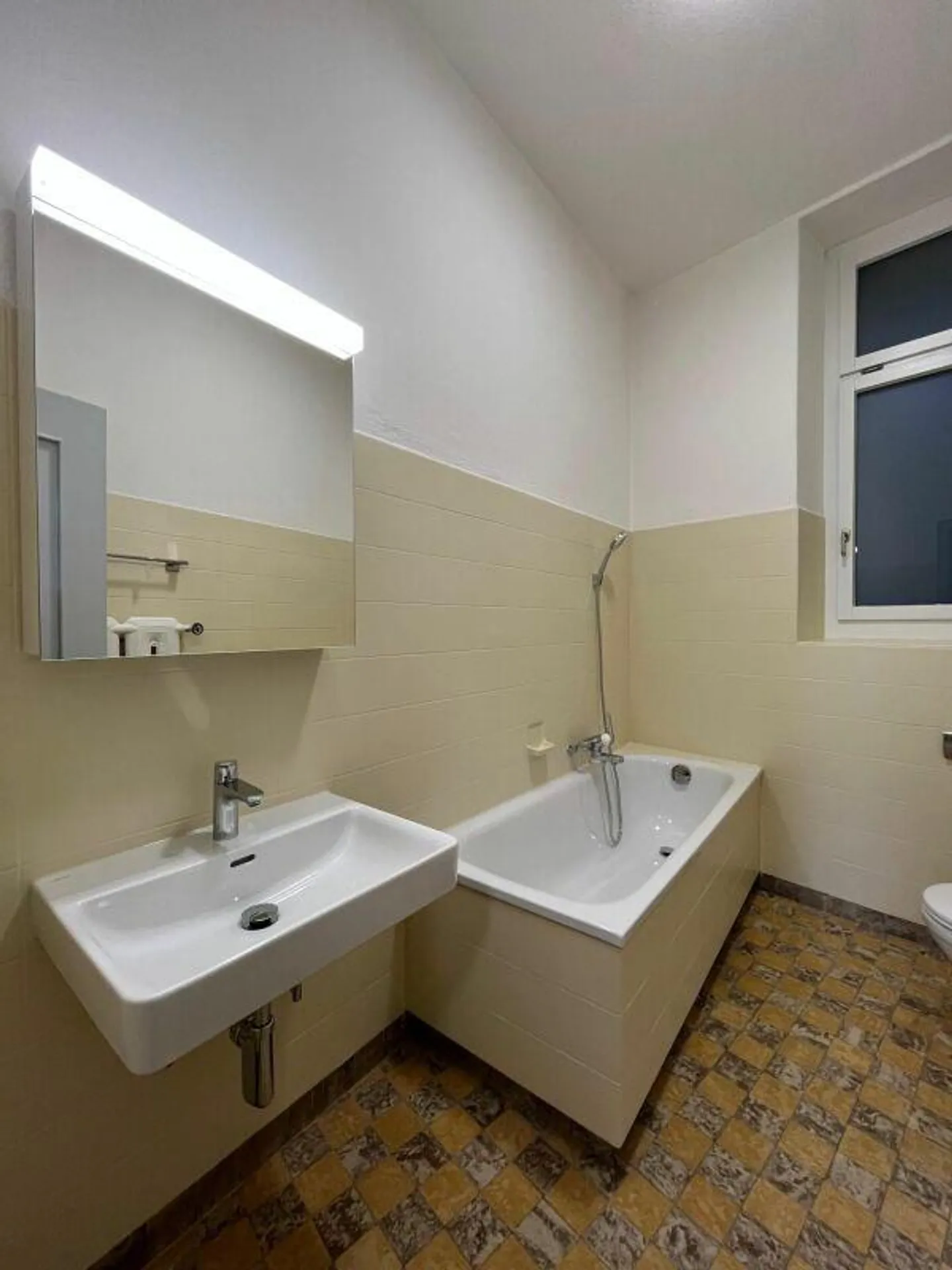 Charmante renovierte Wohnung - Foto 4 von 7