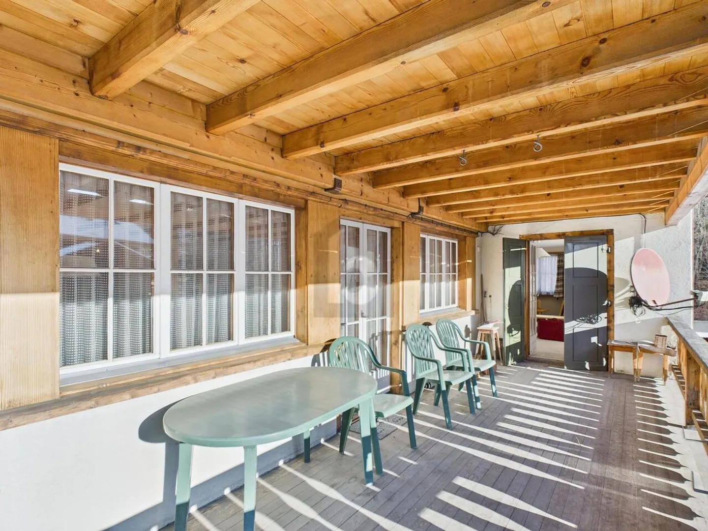 DEVELOPMENT POTENTIAL IN A CENTRAL LOCATION - Photo 4 of 5