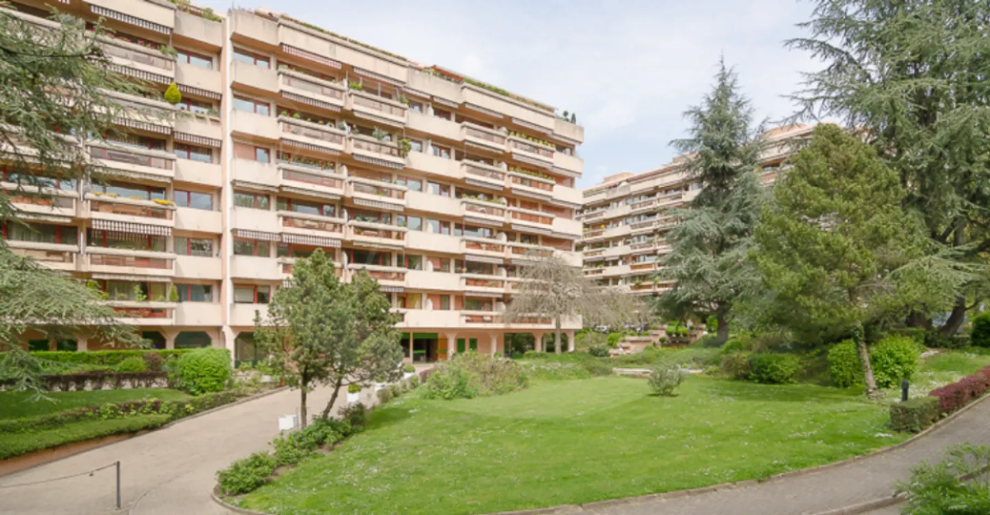 Route de Frontenex 110, Wunderschöne 5-Zimmer-Wohnung mit atemberaubendem Blick auf Genf und den See. - Foto 1 von 5