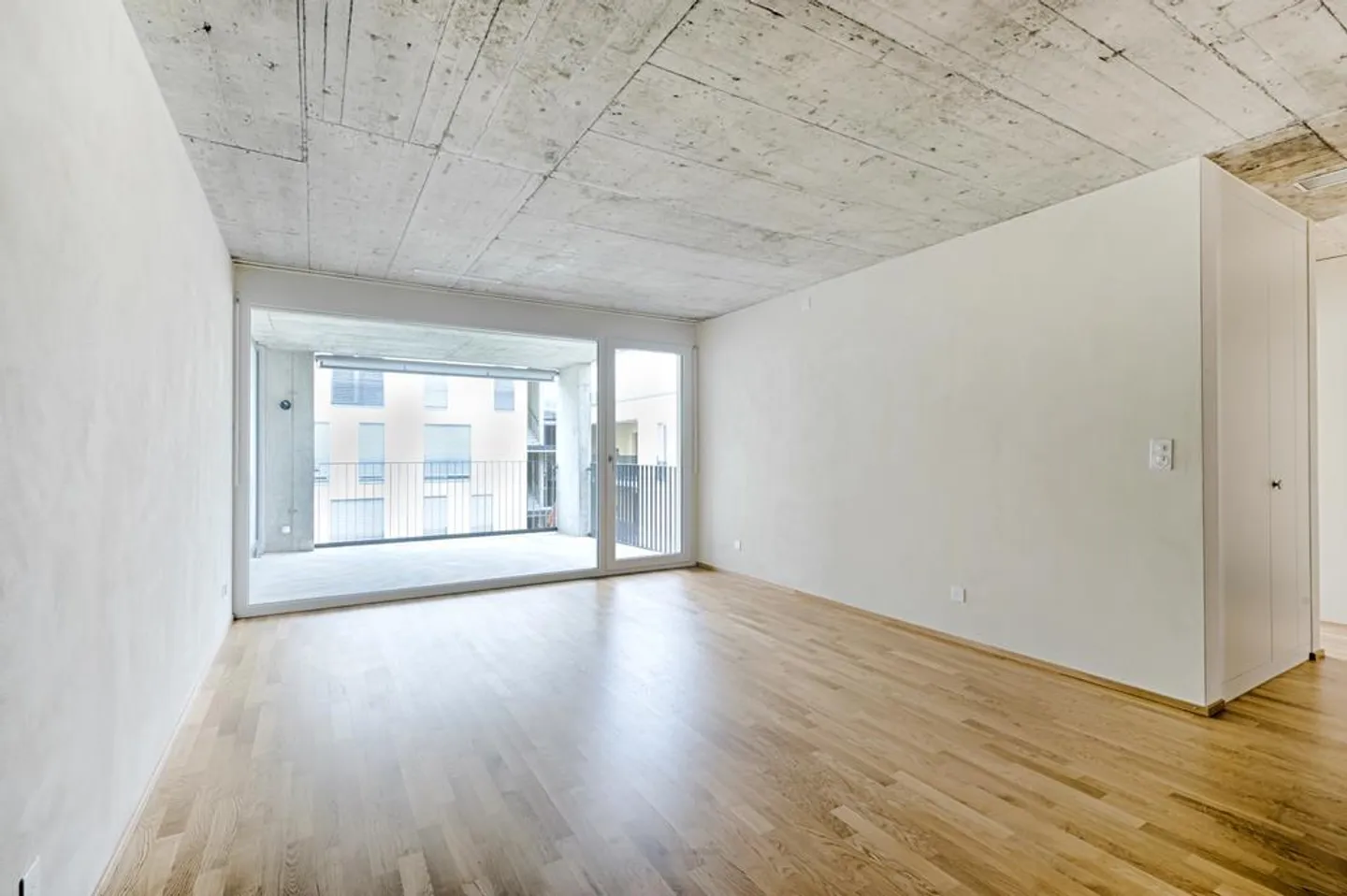 Modernes Apartment mit grossem Balkon - Foto 5 von 9