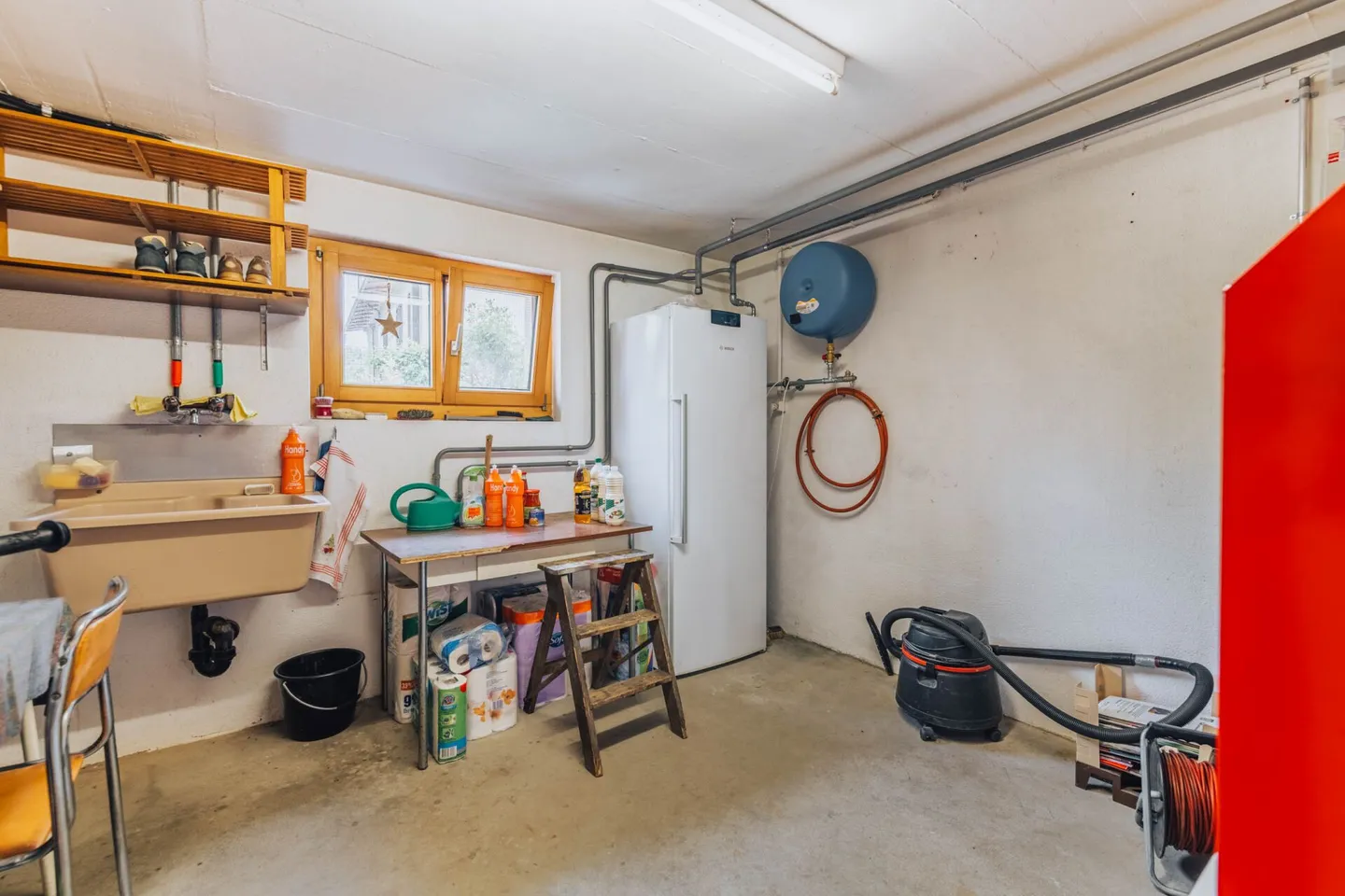 Vie multigénérationnelle dans deux unités avec beaucoup d'espace (283 m2 !) - Photo 23 sur 36