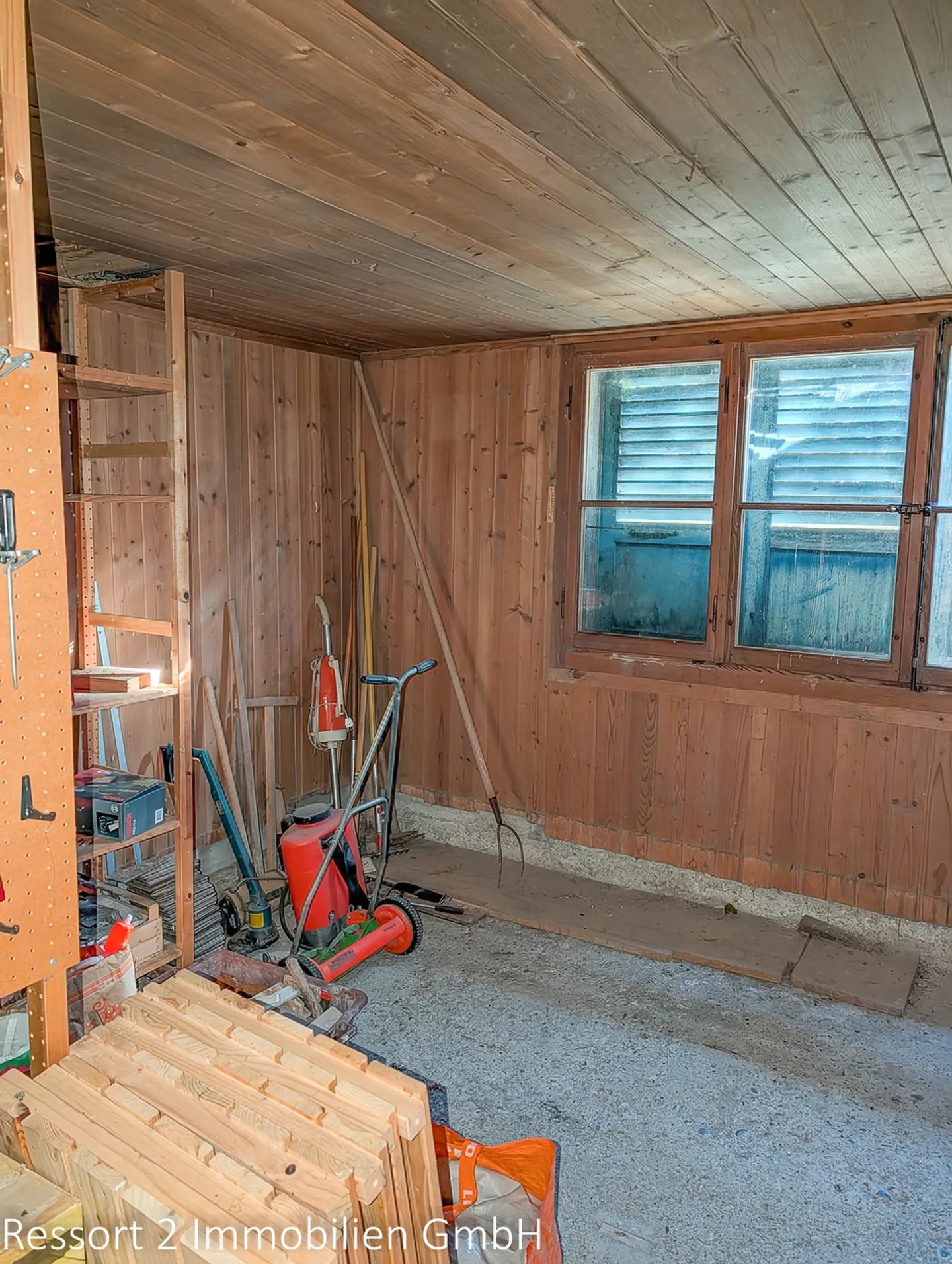 Charming Renovation Project House - Photo 12 of 19