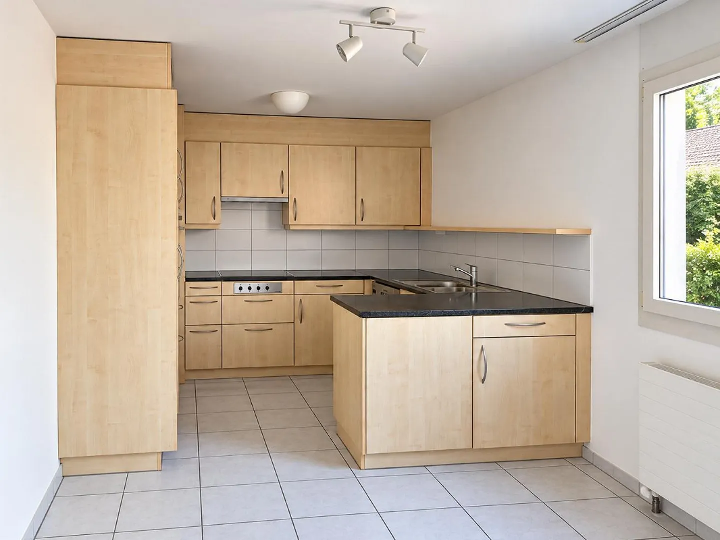 Beautiful 3.5 room apartment with patio on the ground floor south - Photo 5 of 10