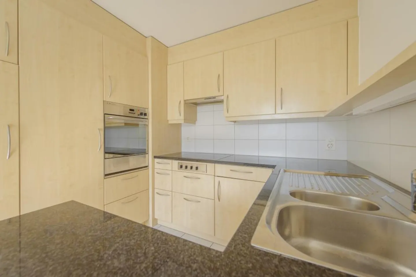 Beautiful 3.5 room apartment with patio on the ground floor south - Photo 6 of 10