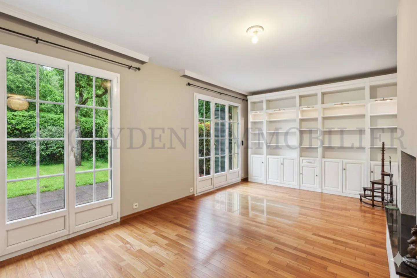 Detached villa in the heart of Grand-Saconnex! - Photo 1 of 8