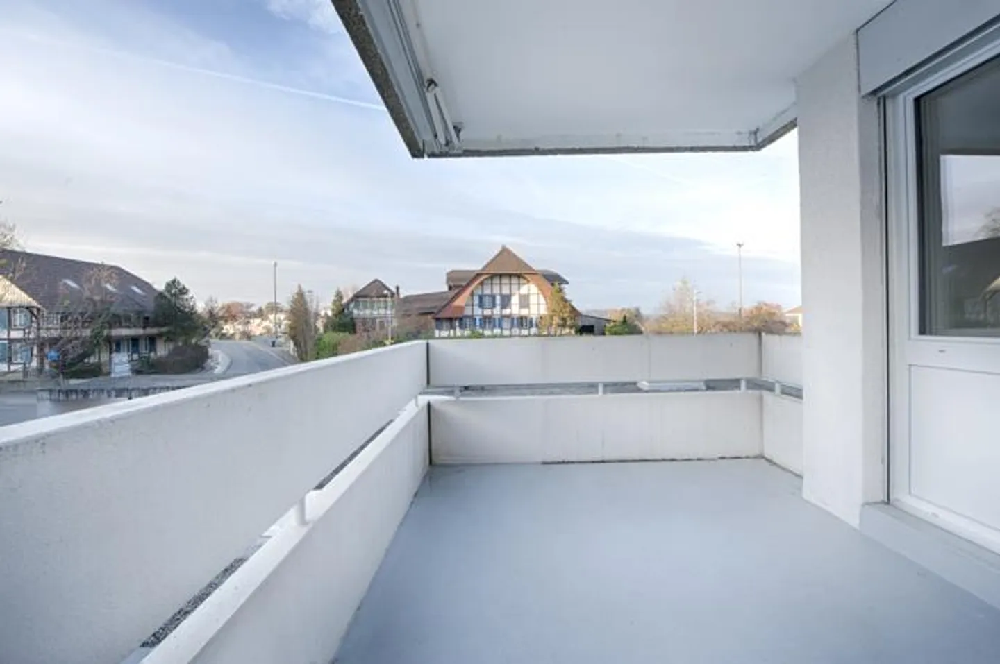AFFITTARE SENZA DEPOSITO - Vivere nel centro del villaggio di Münchenbuchsee - Foto 7 di 9