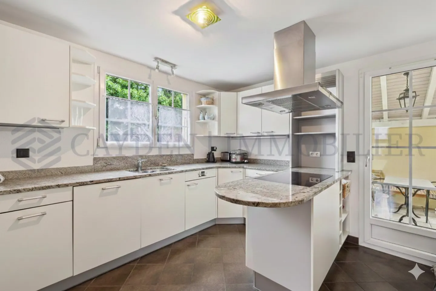 Detached villa in the heart of Grand-Saconnex! - Photo 7 of 8