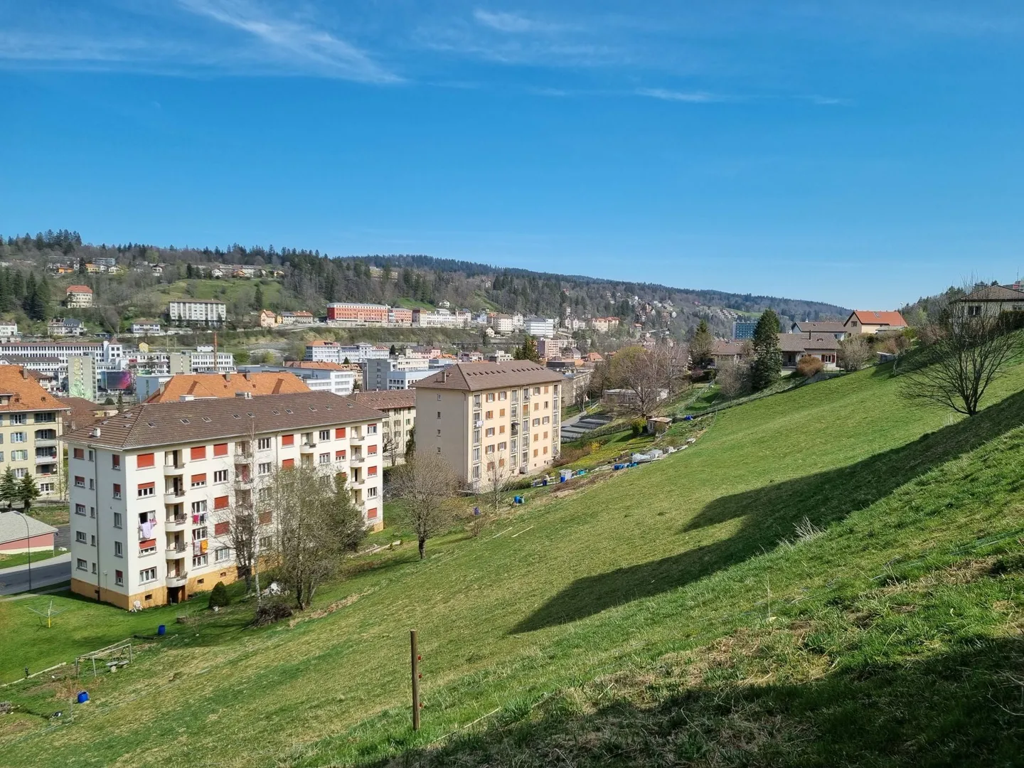 Helles Apartment mit 3.5 Zimmern renoviert - Foto 14 von 15
