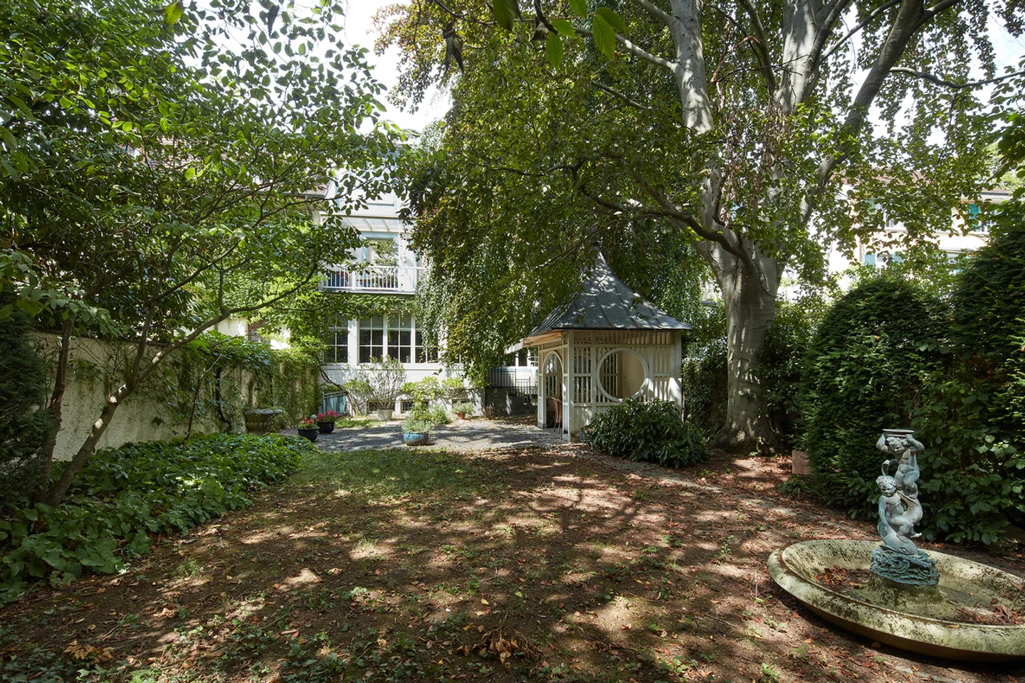 Exclusive townhouse in the best residential area in Gellert - Photo 11 of 12