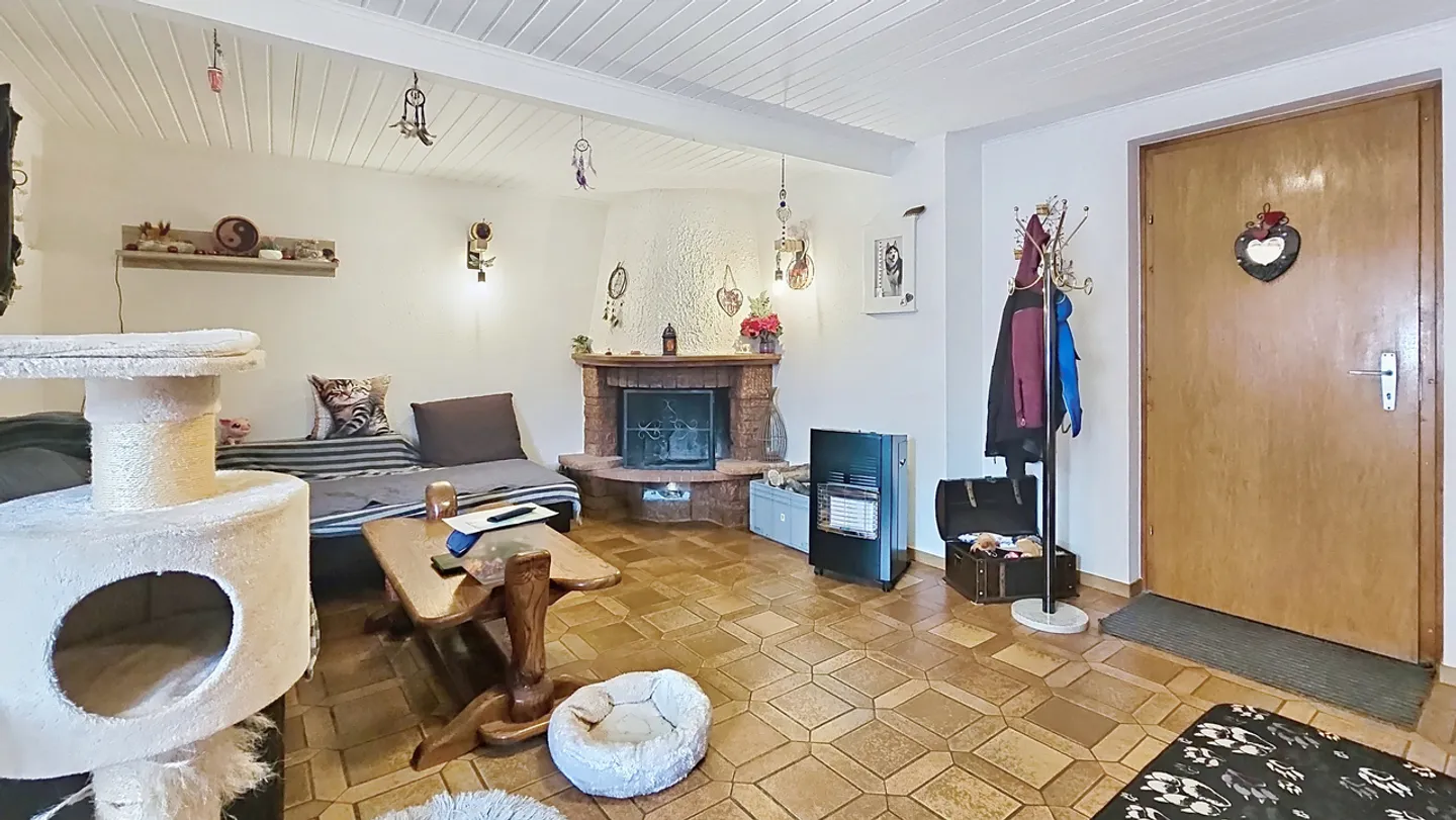 Casa con 2 appartamenti e terreno edificabile a Cheiry / FR - Foto 10 di 23