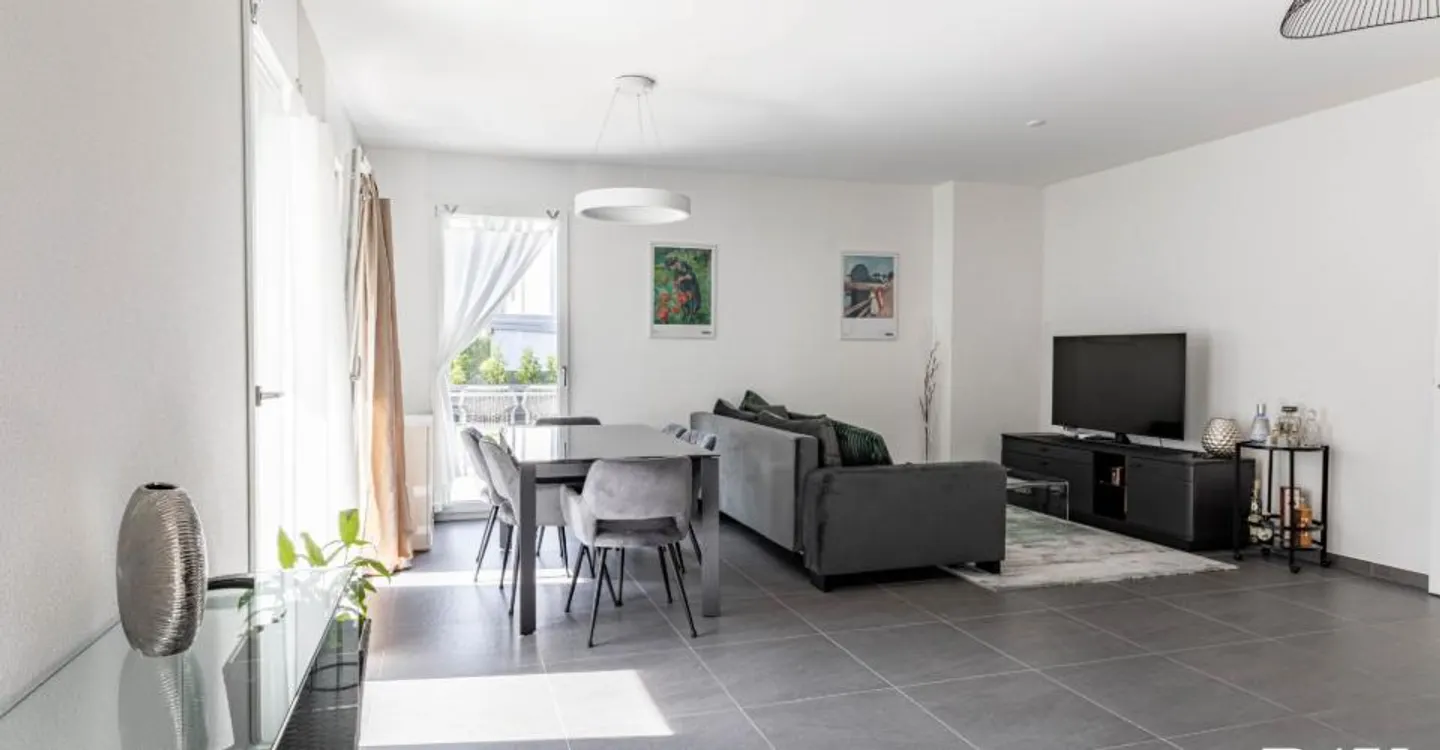 Magnificent very large 2 1/2 new apartment in Conthey - Photo 1 of 24