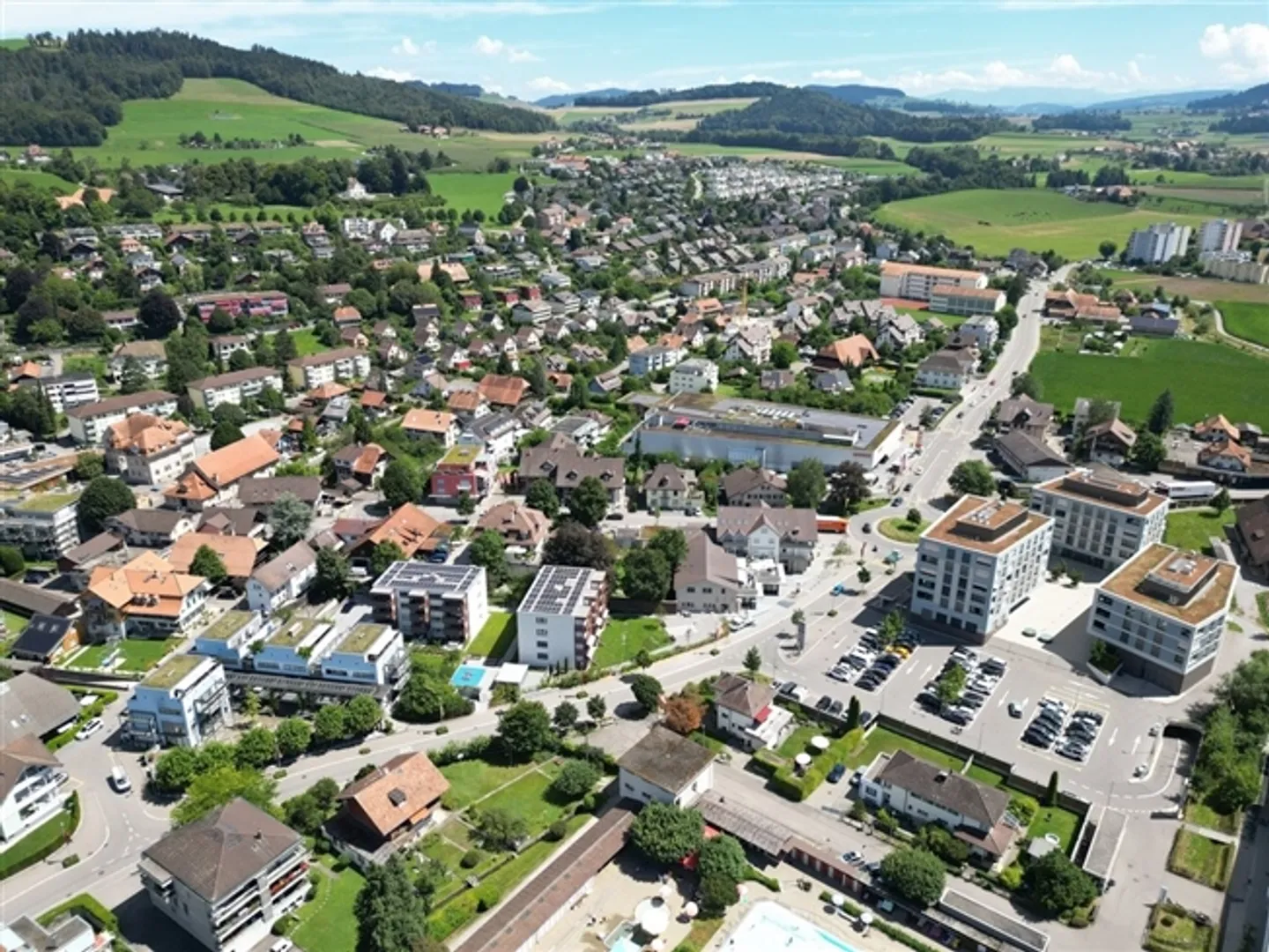 Espace de stationnement pour moto à Worb recherché - Photo 2 sur 2