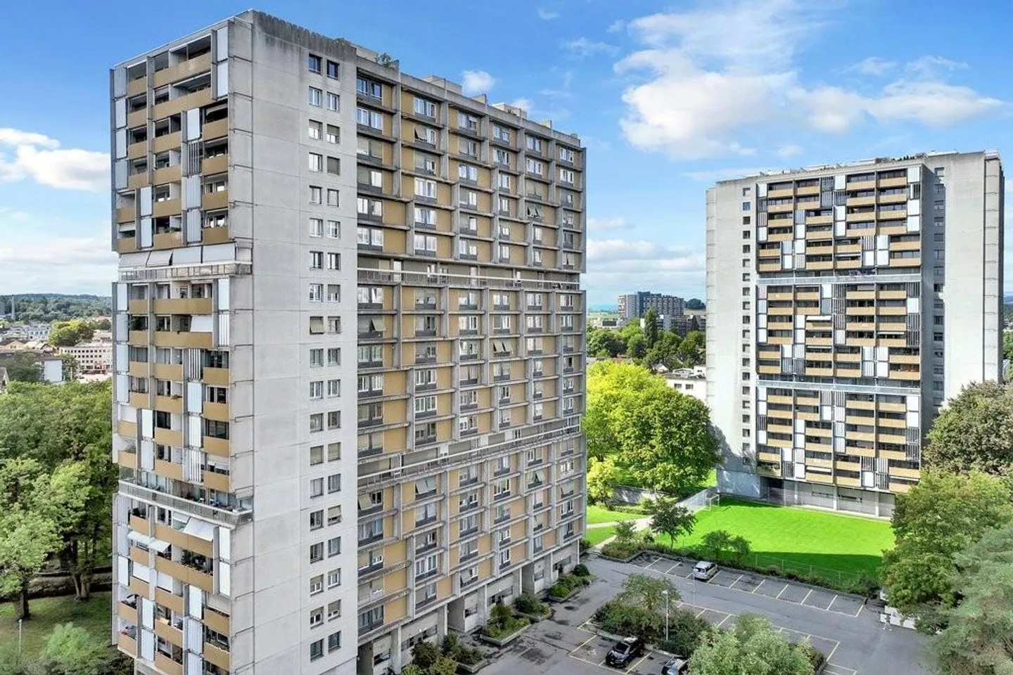 Vivere sopra i tetti di Bümpliz - Foto 1 di 11