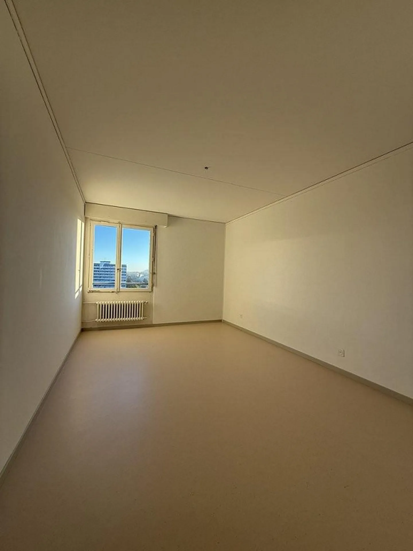 Vivere sopra i tetti di Bümpliz - Foto 8 di 11