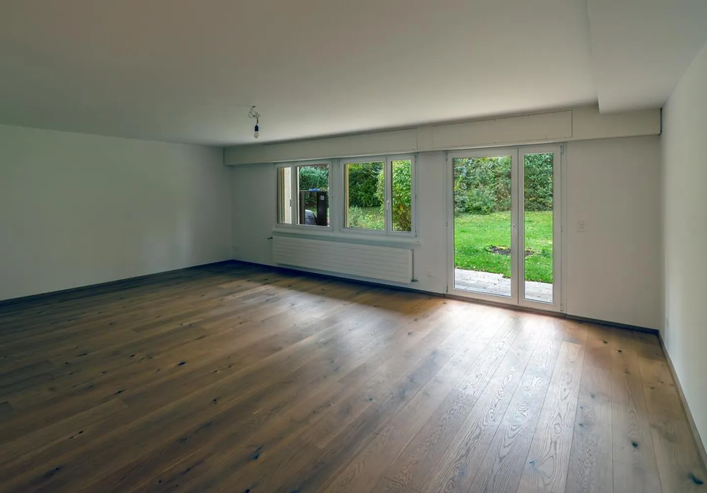 4.5-Room Single-Family House with Garden in Adliswil - Photo 8 of 10