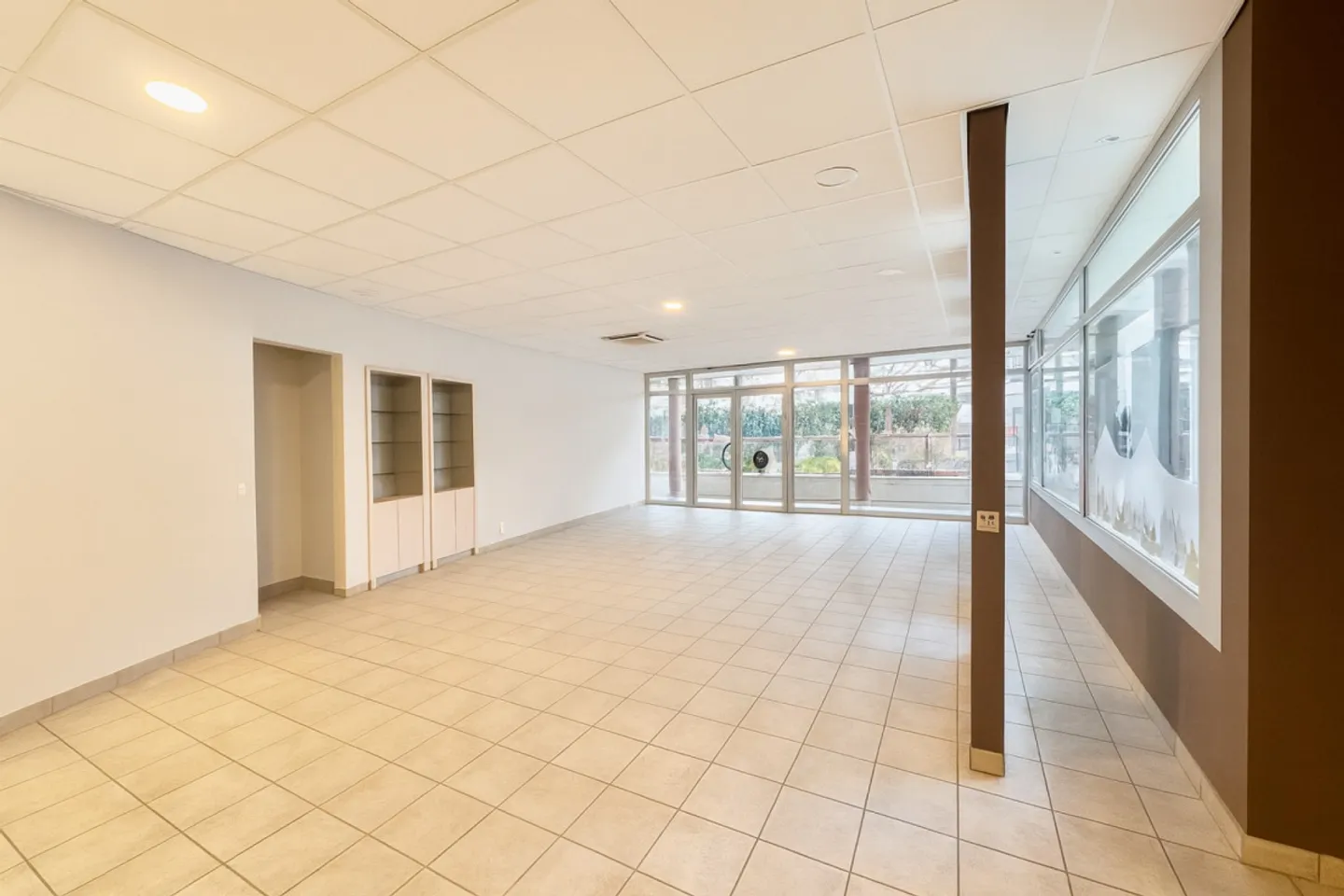 Geschäft mieten - Foto 1 von 4