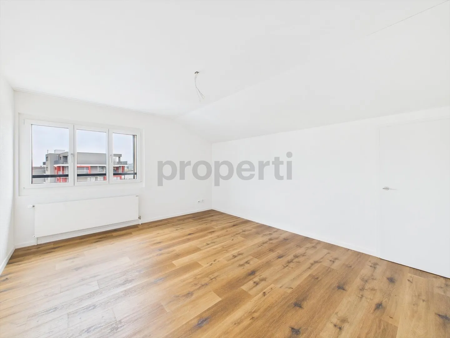 1. MONAT MIETZINS GESCHENKT***Moderne 3.5-Zimmer-Dachgeschosswohnung in Küssnacht am Rigi - Foto 1 von 11