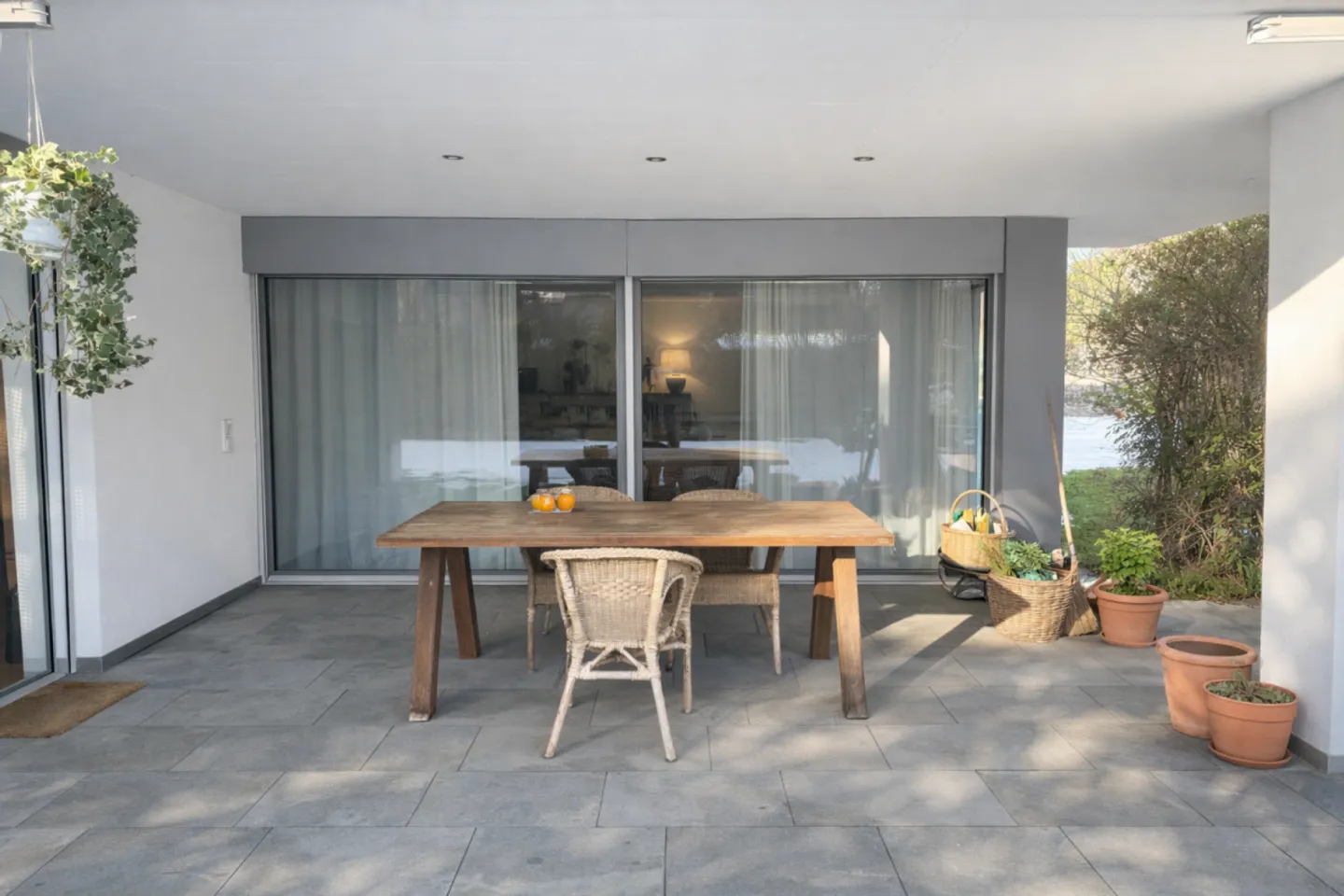 Plenty of living space at the best price - Photo 2 of 4