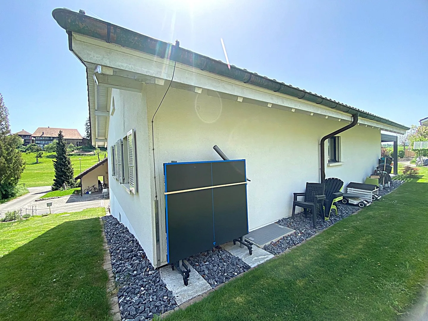 Wunderschönes, renoviertes Einfamilienhaus mit 6,5 Zimmern in Walperswil in ruhiger Lage. - Photo 7 sur 38