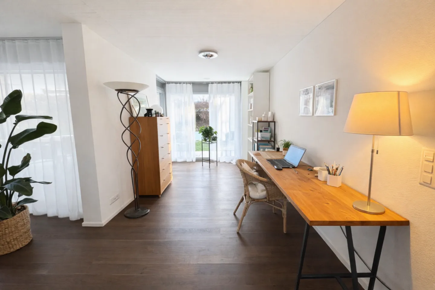 Plenty of living space at the best price - Photo 3 of 4