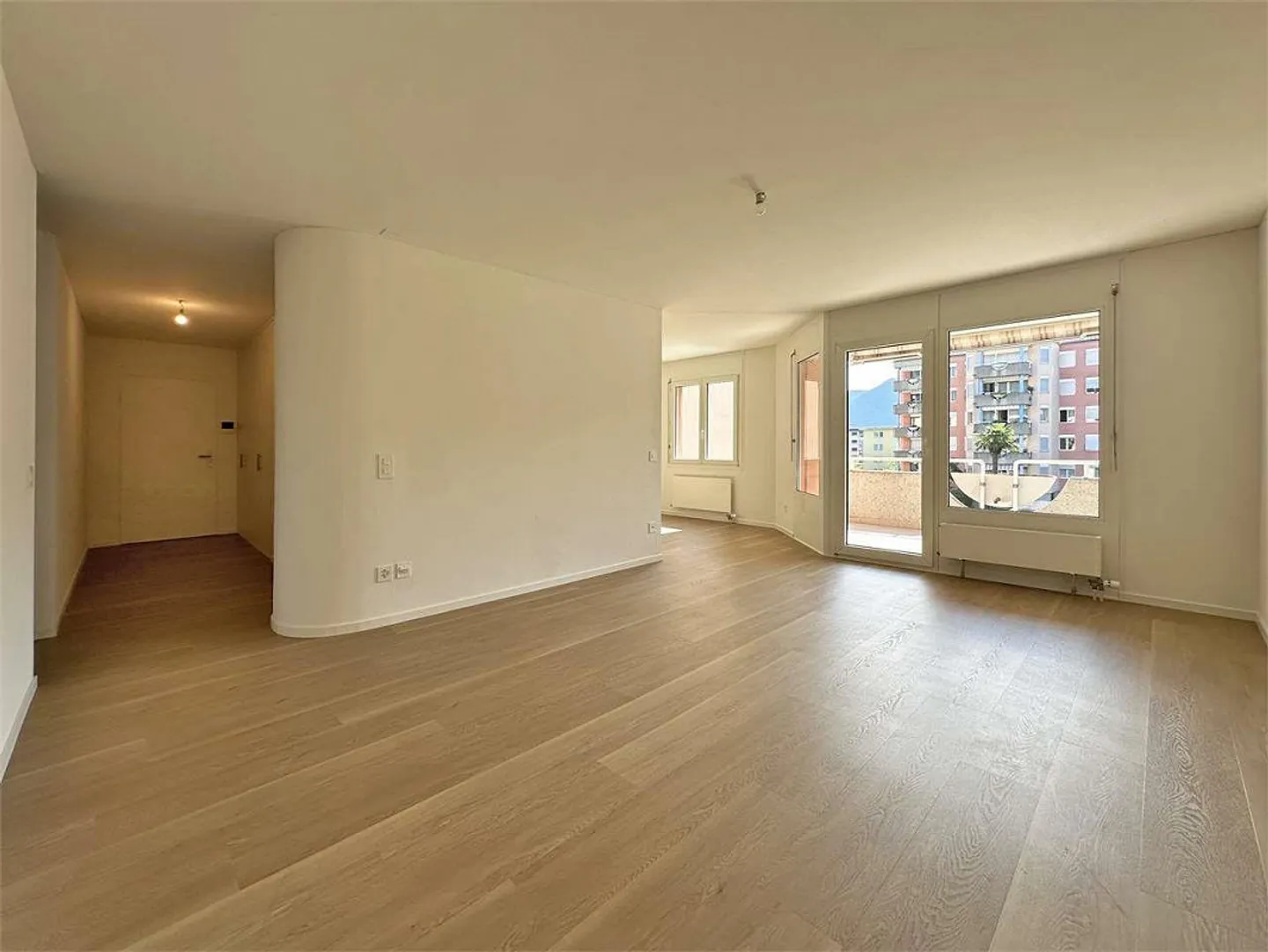 Breganzona - 3.5 locali completamente ristrutturato - Photo 4 of 10