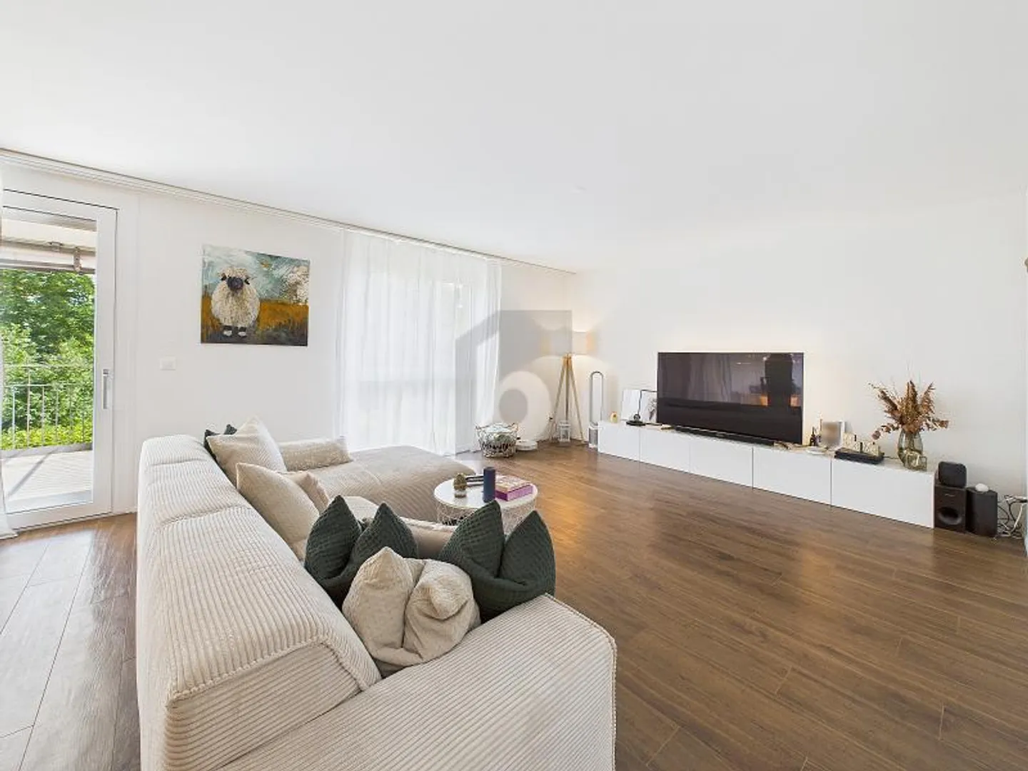 Quietly Located with a View into the Green - Photo 3 of 6