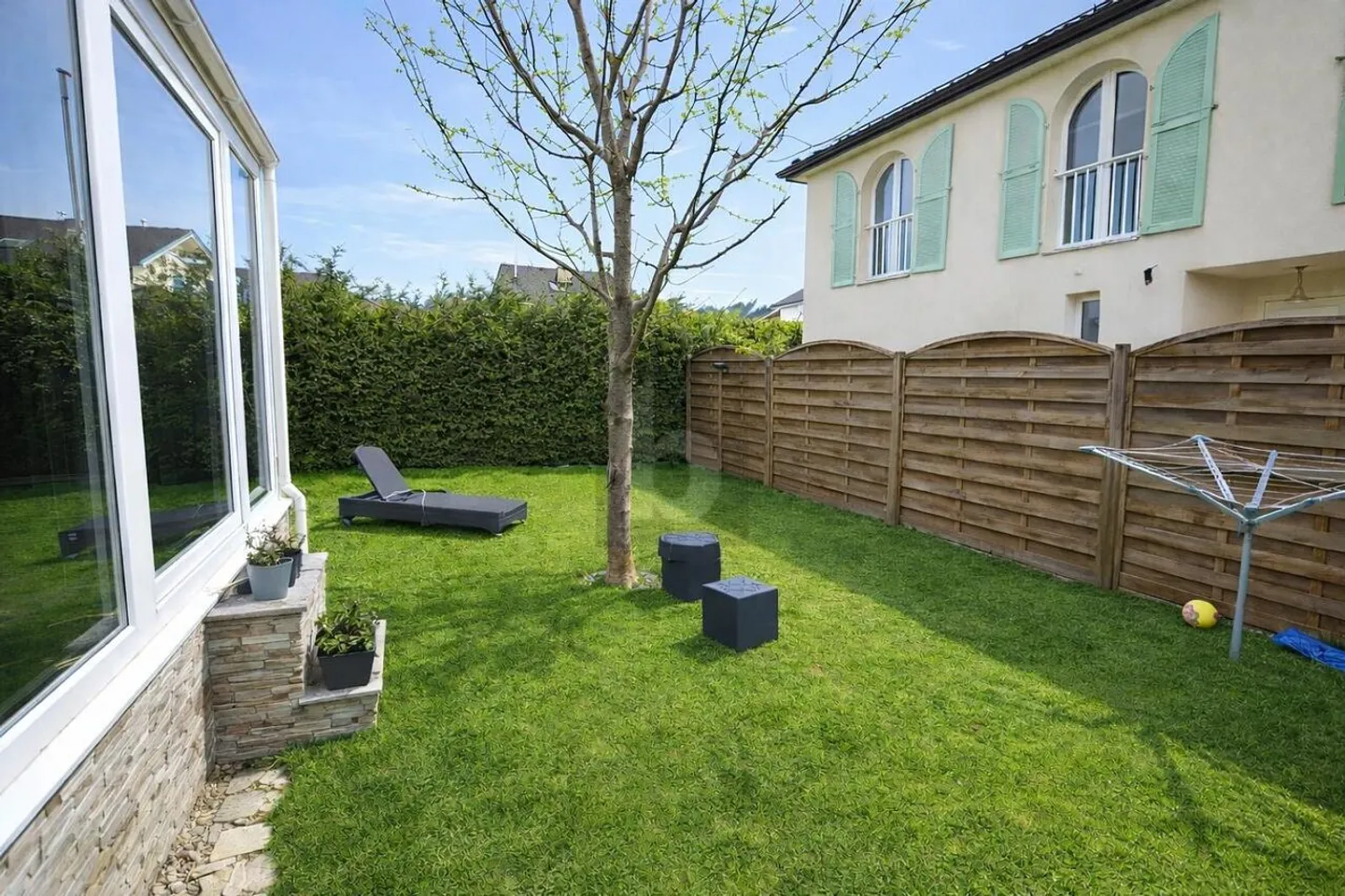 Charmante Maison Individuelle - Photo 2 sur 6